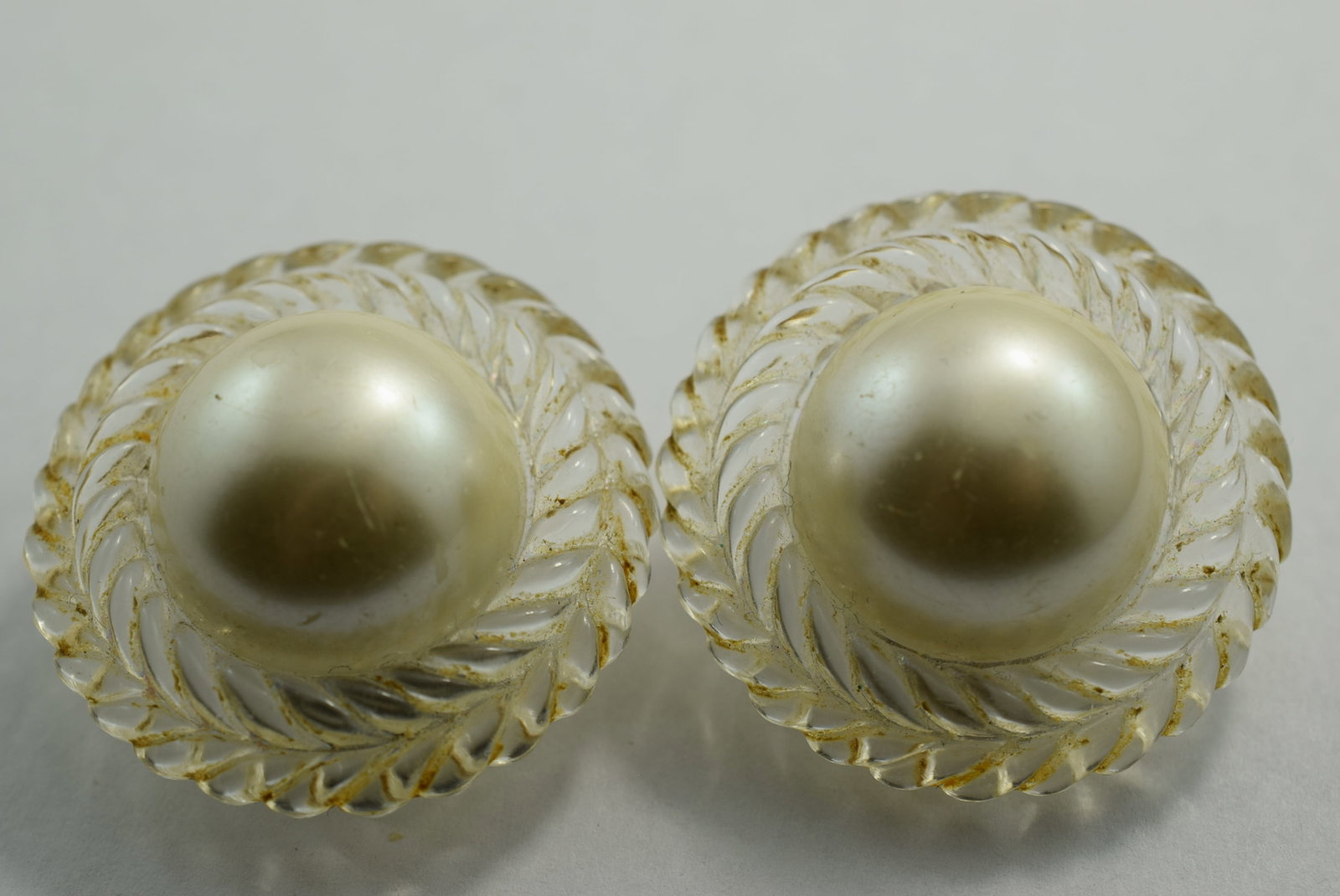 Braided Lucite Clip Earrings 1940's 1 1/2" Vintage Lot # KN 187: Braided Lucite Clip Earrings 1940's 1 1/2" Vintage