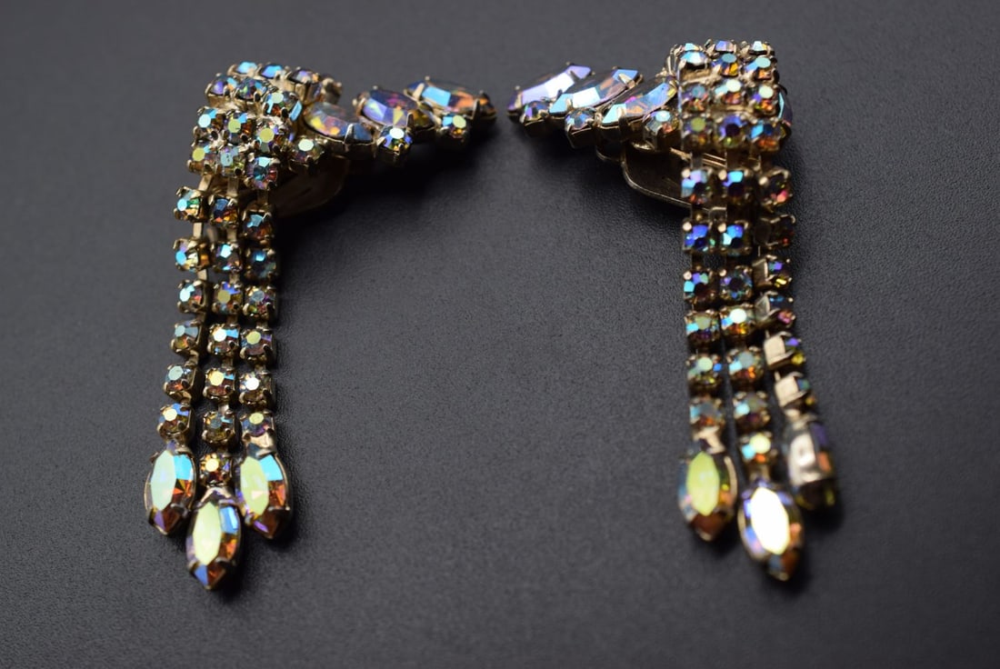 Rhinestone 1940's Clip Vintage Earrings Lot HK 218 (1 of 3)