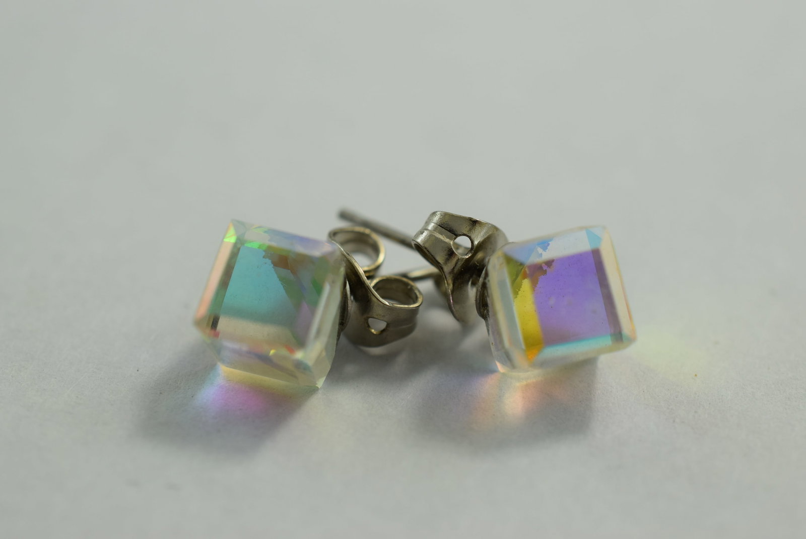 Crystal Cube Pierced Earrings Vintage Lot # KN 226 (1 of 2)