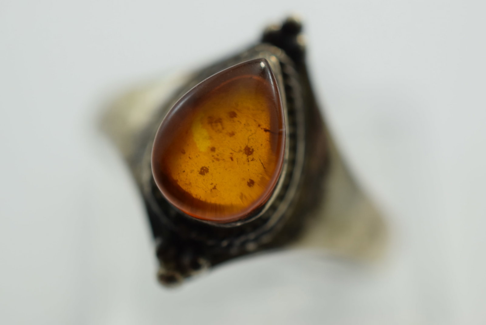 Genuine Amber Sterling Silver 925 Ring Size Vintage Lot # KN 268 (1 of 3)