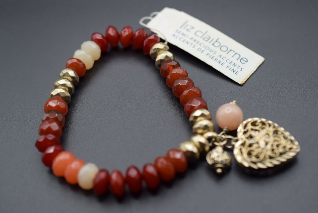 Bracelet Vintage Semi-precious Heart Stretch Lot HK 300 (1 of 3)