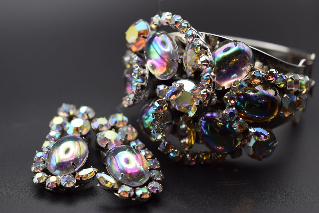Clamper Cuff 1940's Rainbow Cabochon Bracelet Earrings Vintage Lot HK 312 (1 of 3)