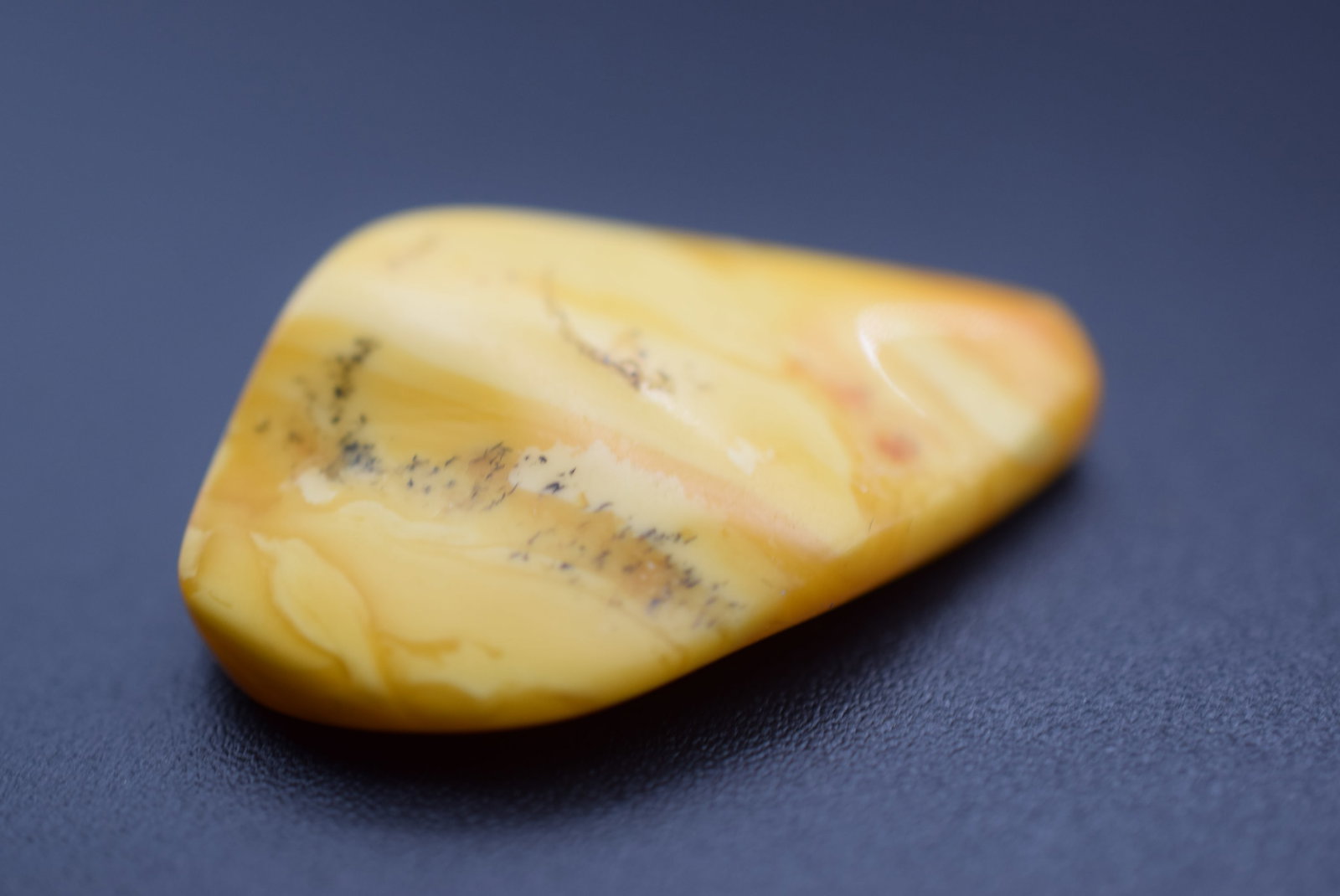 Genuine Amber Chunk Egg Yolk Lot# BE 336 (1 of 3)