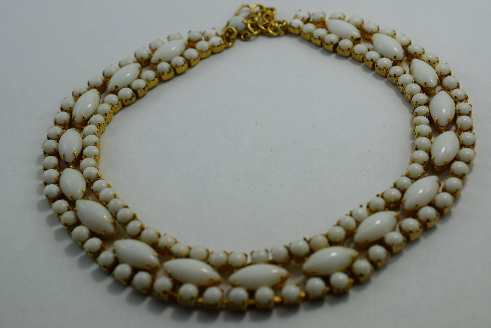 Princess Signed Milk White Glass Rhinestone Necklace 1940's 16" Vintage Lot # KN 405: Princess Signed Milk White Glass Rhinestone Necklace 1940's 16" Vintage