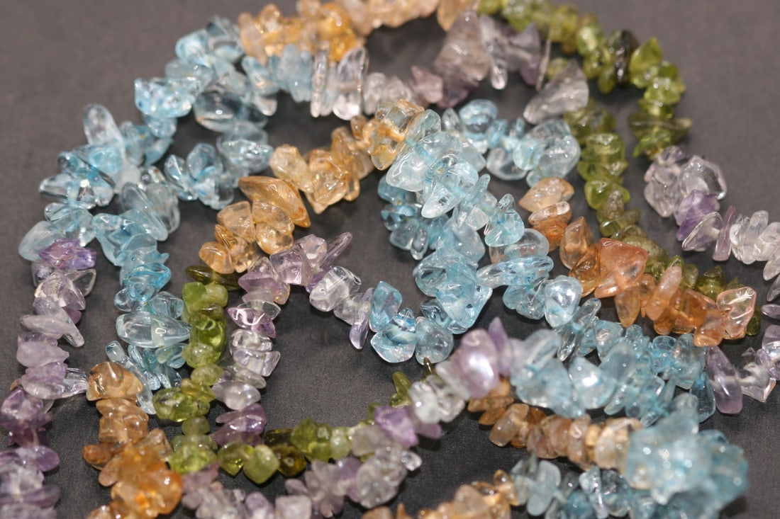 natural raw gemstone 30" necklace rainbow colors .Lot#485 (1 of 3)
