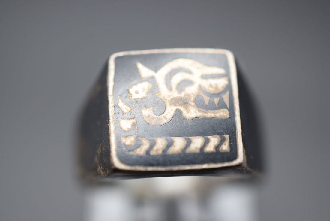 Enamel Dragon Face Ring Vintage Sterling Size 11.5 weighs 13.27 grams Lot HK 522: Enamel Dragon Face Ring Vintage Sterling Size 11.5 weighs 13.27 grams