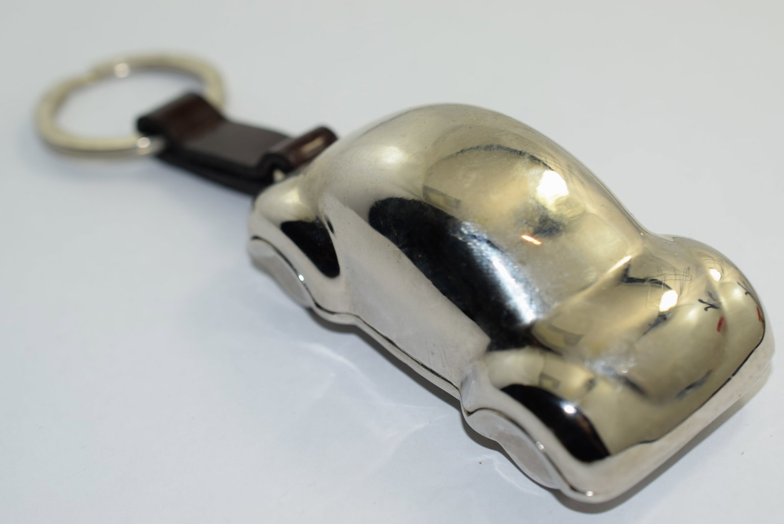 Furla Car Key Chain Leather Holder 6 1/4" Vintage Lot # KN 534: Furla Car Key Chain Leather Holder 6 1/4" Vintage
