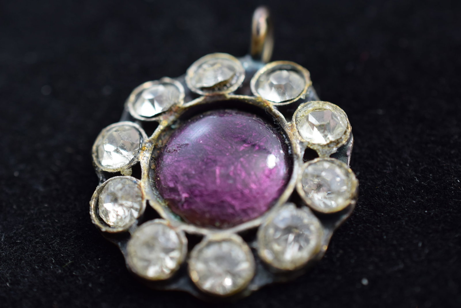 Rhinestone Pendant 1 1/4" Vintage Lot # KN 539 (1 of 2)