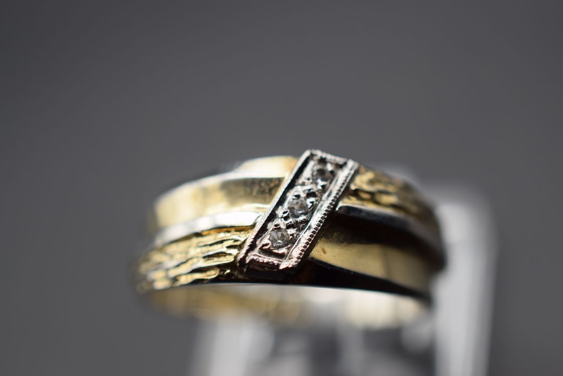 1970's Ring Vintage Lot HK 574: 1970's Ring Vintage