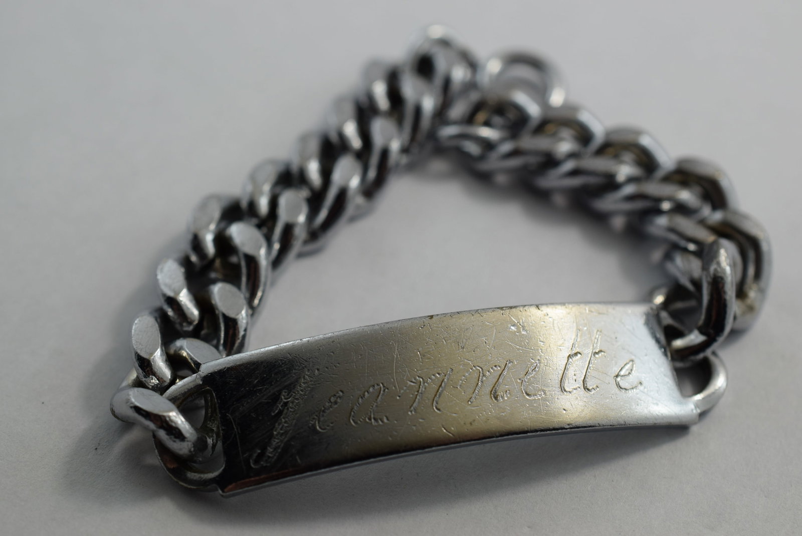 Identification Bracelet 1970's Jeanette Lightly Etched Vintage Lot # KN 626 (1 of 2)