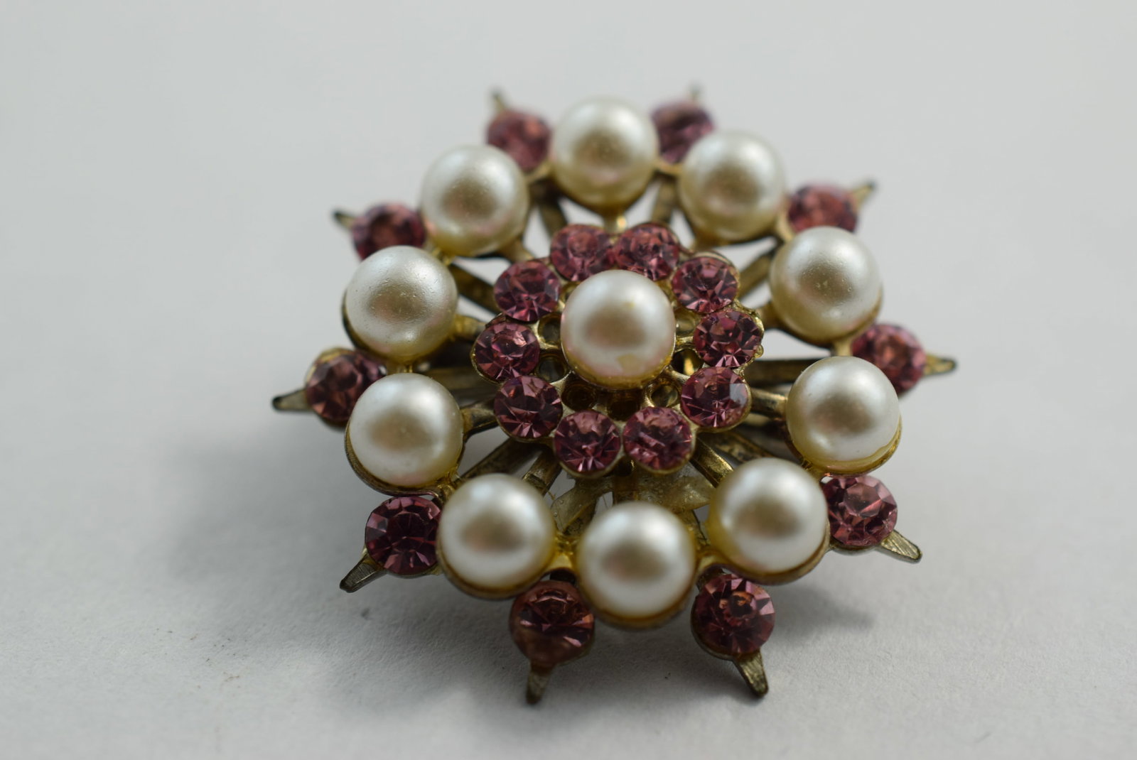 Scatter Brooch Pin 1" Rhinestone 1940's Vintage Lot # KN 639: Scatter Brooch Pin 1" Rhinestone 1940's Vintage