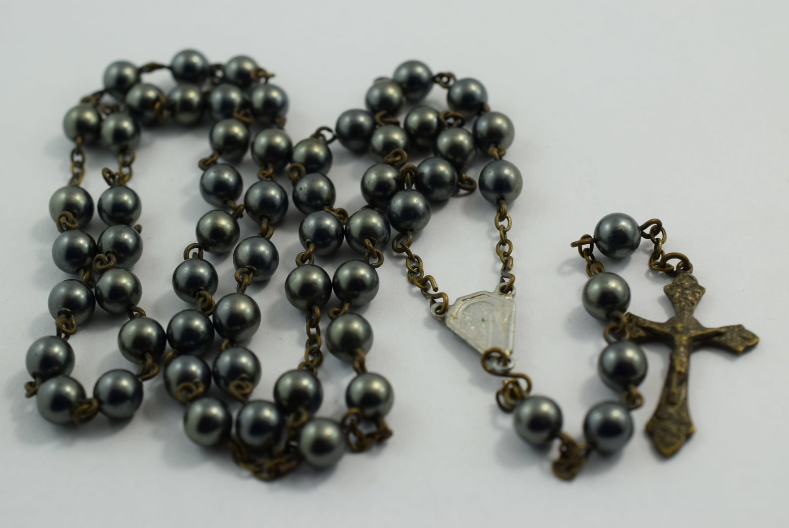 Old Rosary 18 1/2" Hanging Length Faux Pearl Vintage Lot # KN 651 (1 of 2)