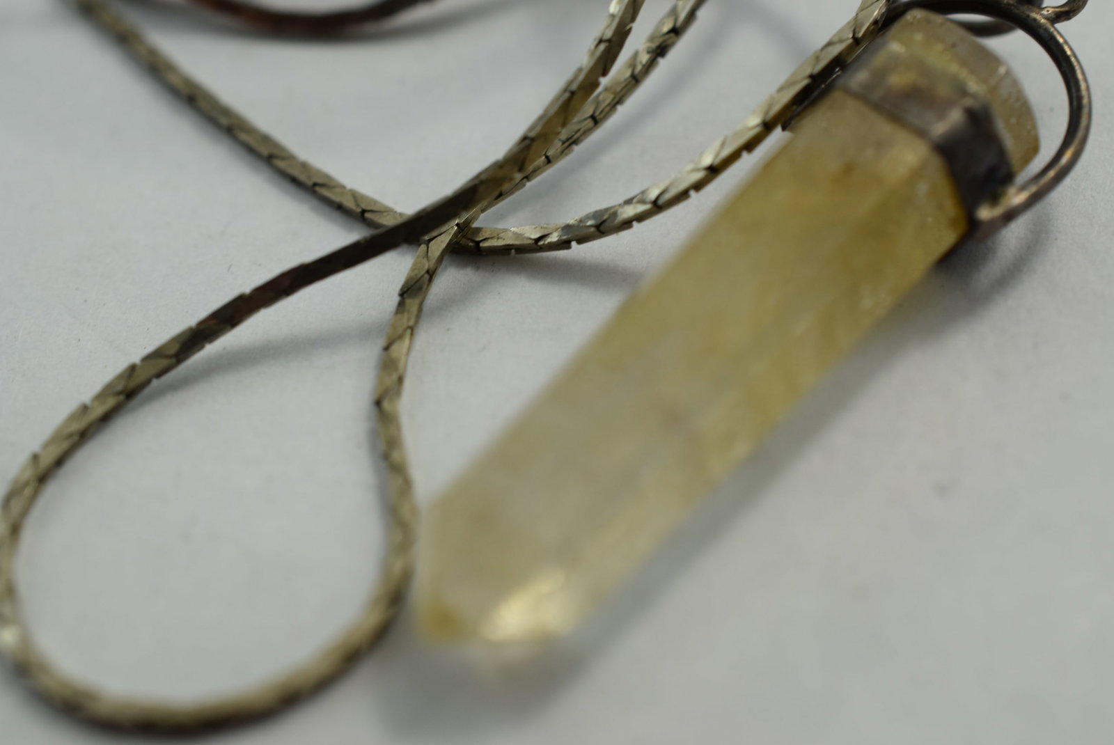 Quartz Crystal Pendant on Chain Necklace Vintage Lot # KN 671 (1 of 3)