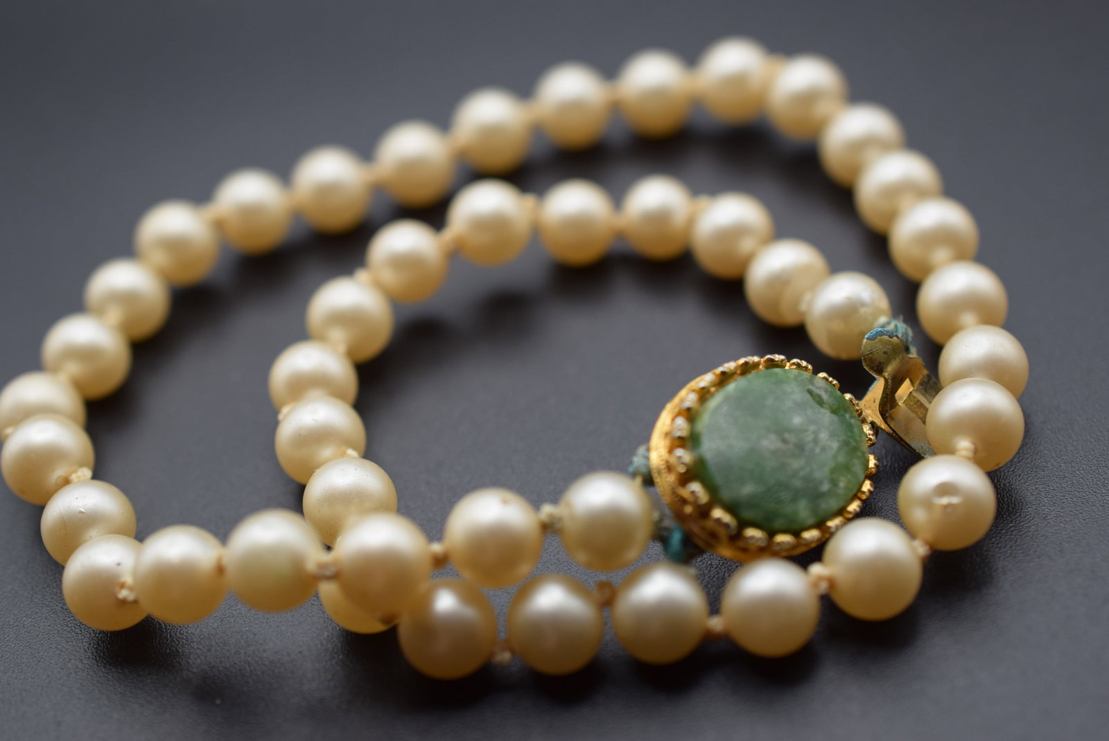 Kotted Faux Pearl Necklace 1940's Vintage Lot HK 685 (1 of 2)