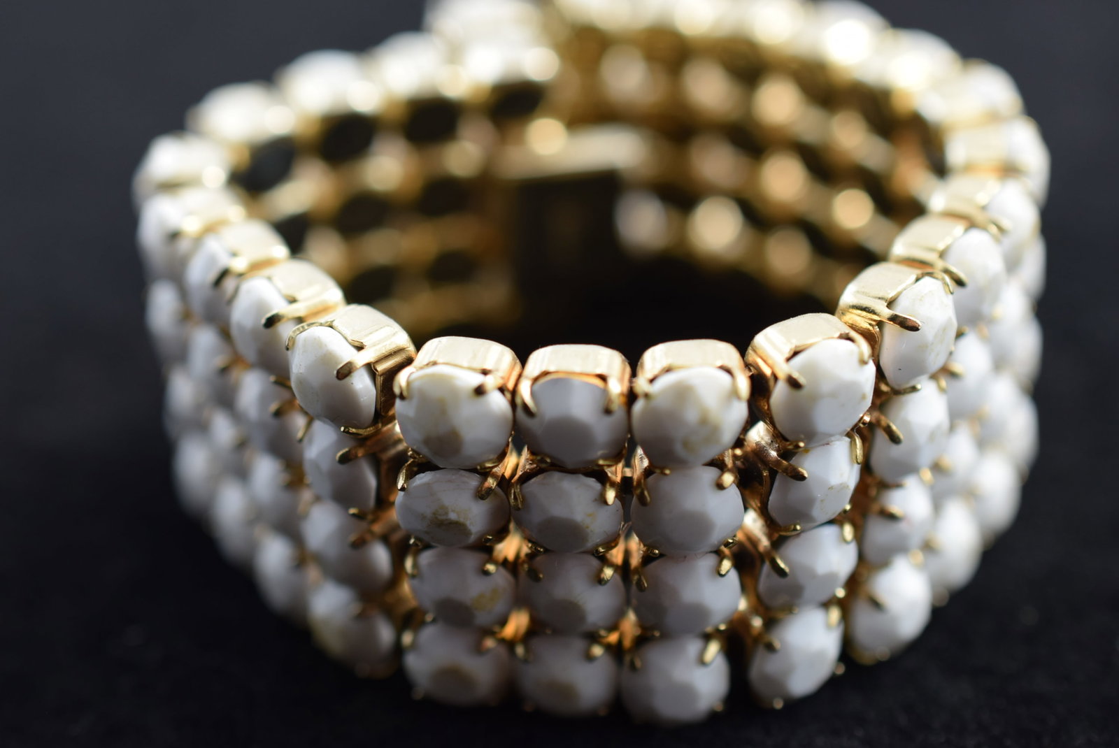 RARE Milk Glass White Sherman Signed 1940's Bracelet Vintage Lot # KN 698 (1 of 4)