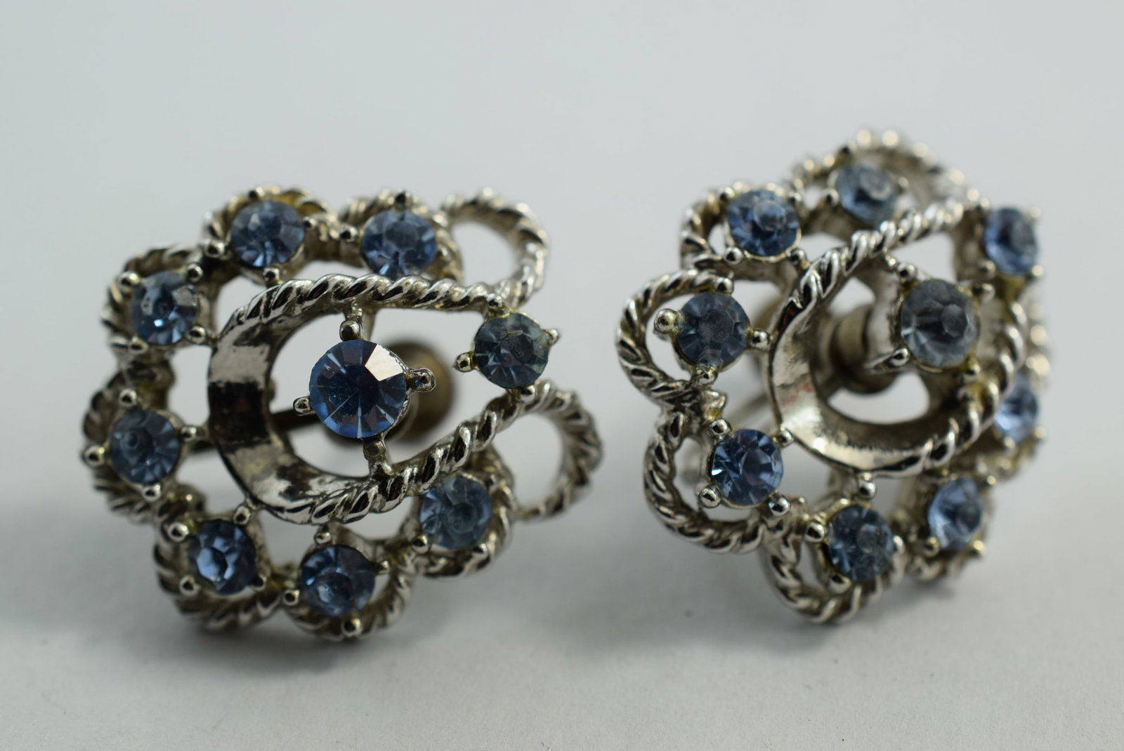 Coro Rhinestone Screw Back Earrings 1940's Signed Vintage Lot # KN 708 (1 of 2)