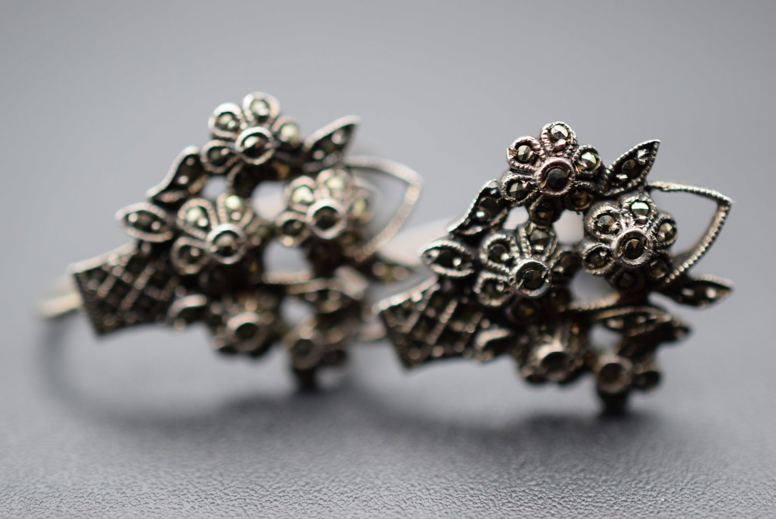 Marcasite Basket Screwback Sterling Earrings Vintage Lot HK 715 (1 of 3)