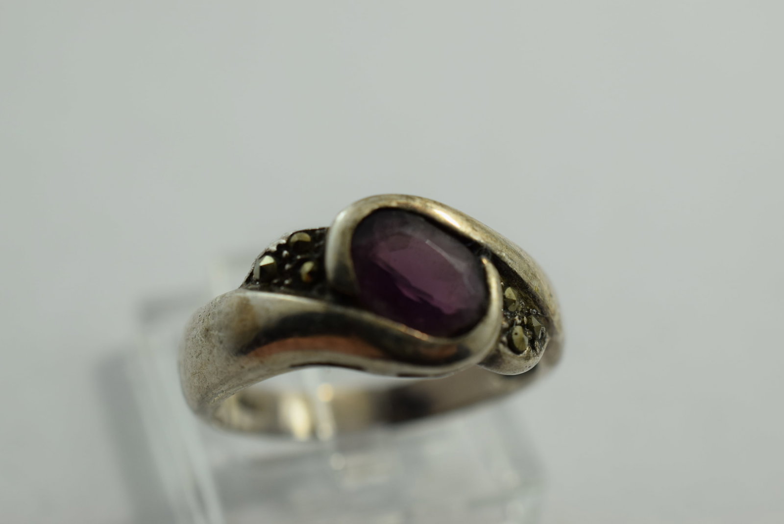 Marcasite Sterling Silver 925 Ring Size 7.5 Vintage Lot # KN 717 (1 of 3)