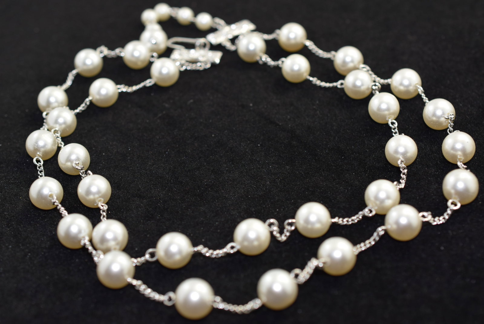 Coro 1950's Double Strand Faux Pearl Necklace Signed Vintage Lot # KN 760: Coro 1950's Double Strand Faux Pearl Necklace Signed Vintage