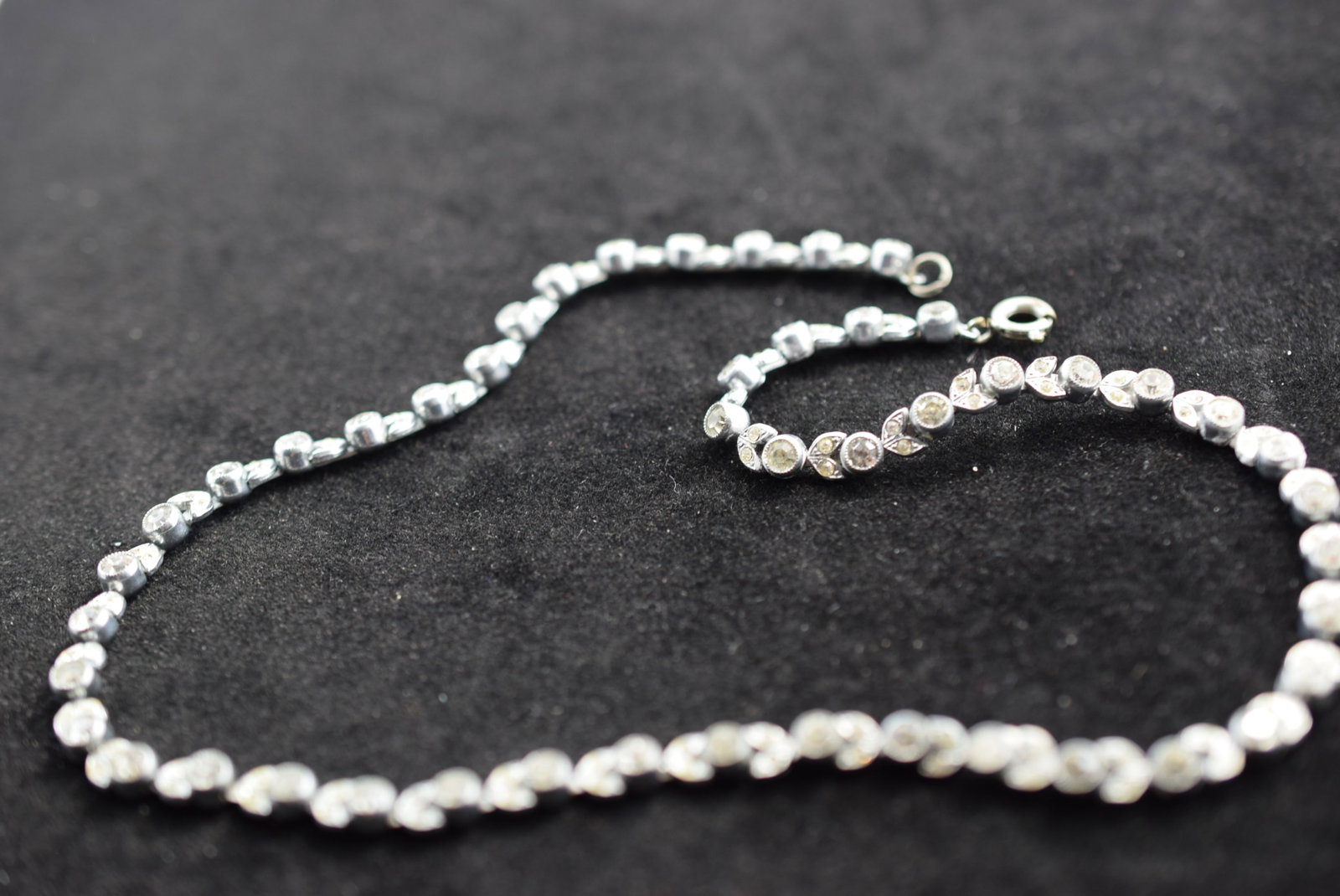 Rhinestone Invisible Set Necklace 1940's Vintage Lot # KN 937 (1 of 3)