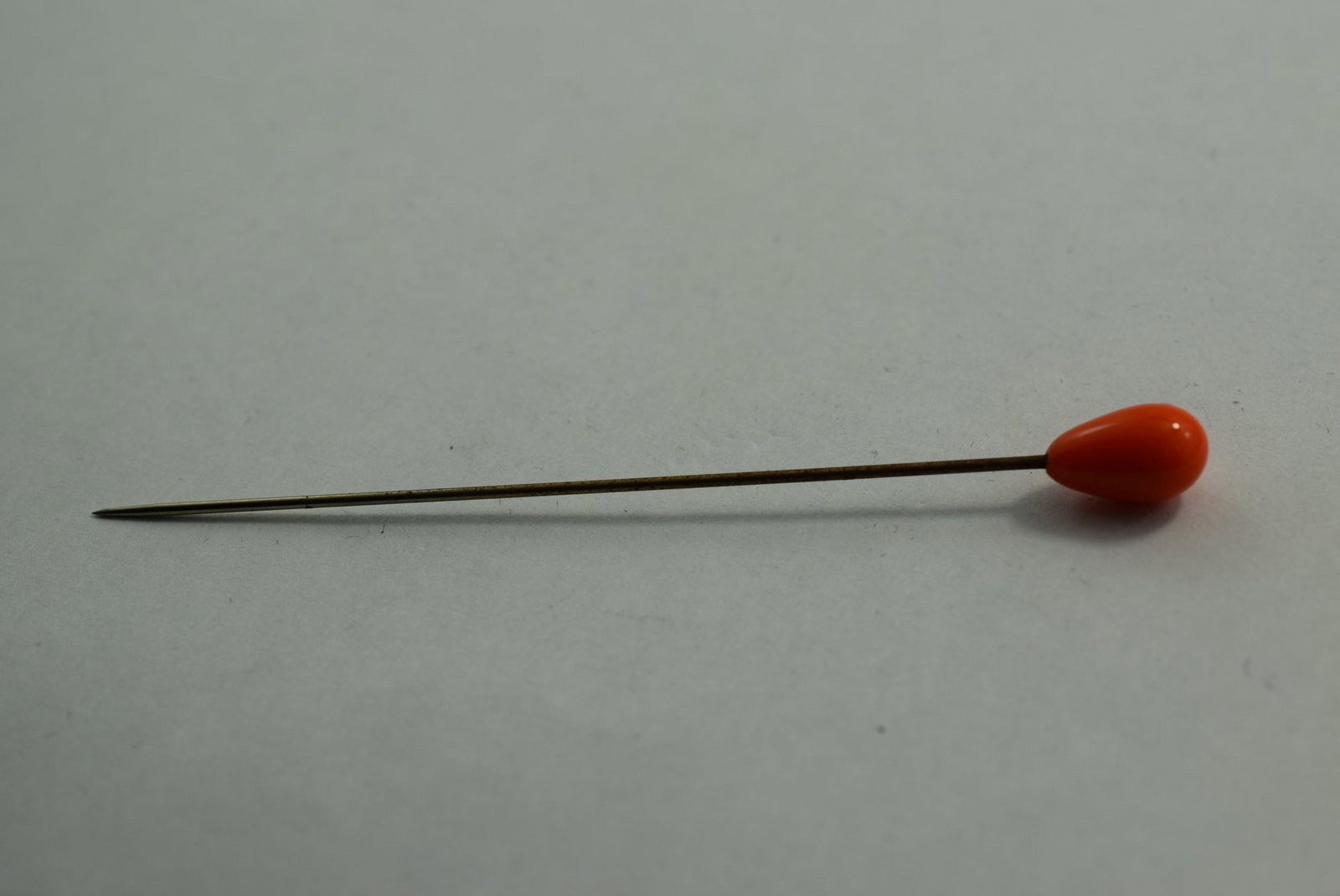 Orange Art Glass Hat Pin 3 1/4" Vintage Lot # KN 949 (1 of 2)