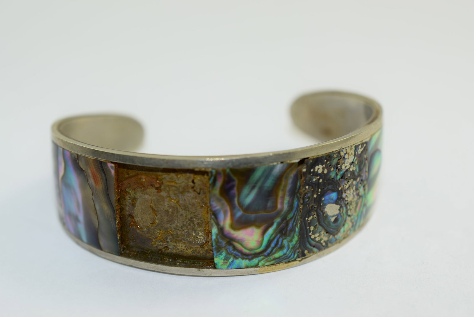 Abalone Bracelet tlc needs missing piece 1940's Signed Vintage Lot # KN 1024 (1 of 2)