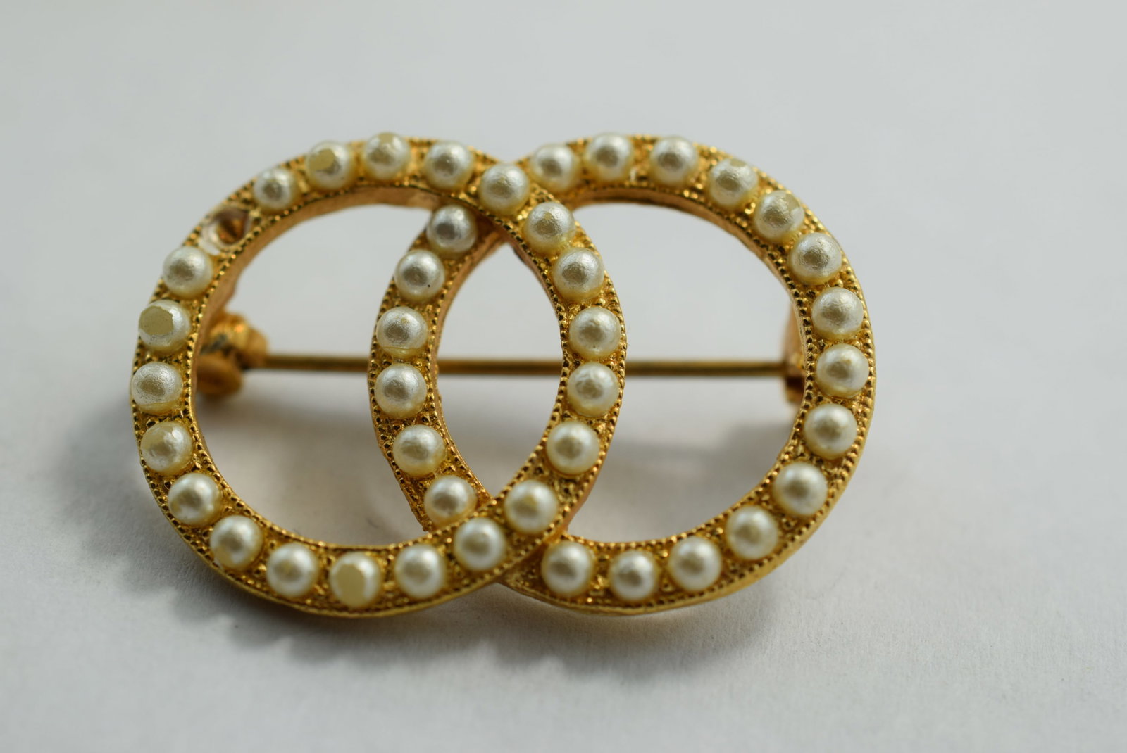 Seed Pearl Brooch Pin 1 1/4" Vintage Lot # KN 1197 (1 of 2)