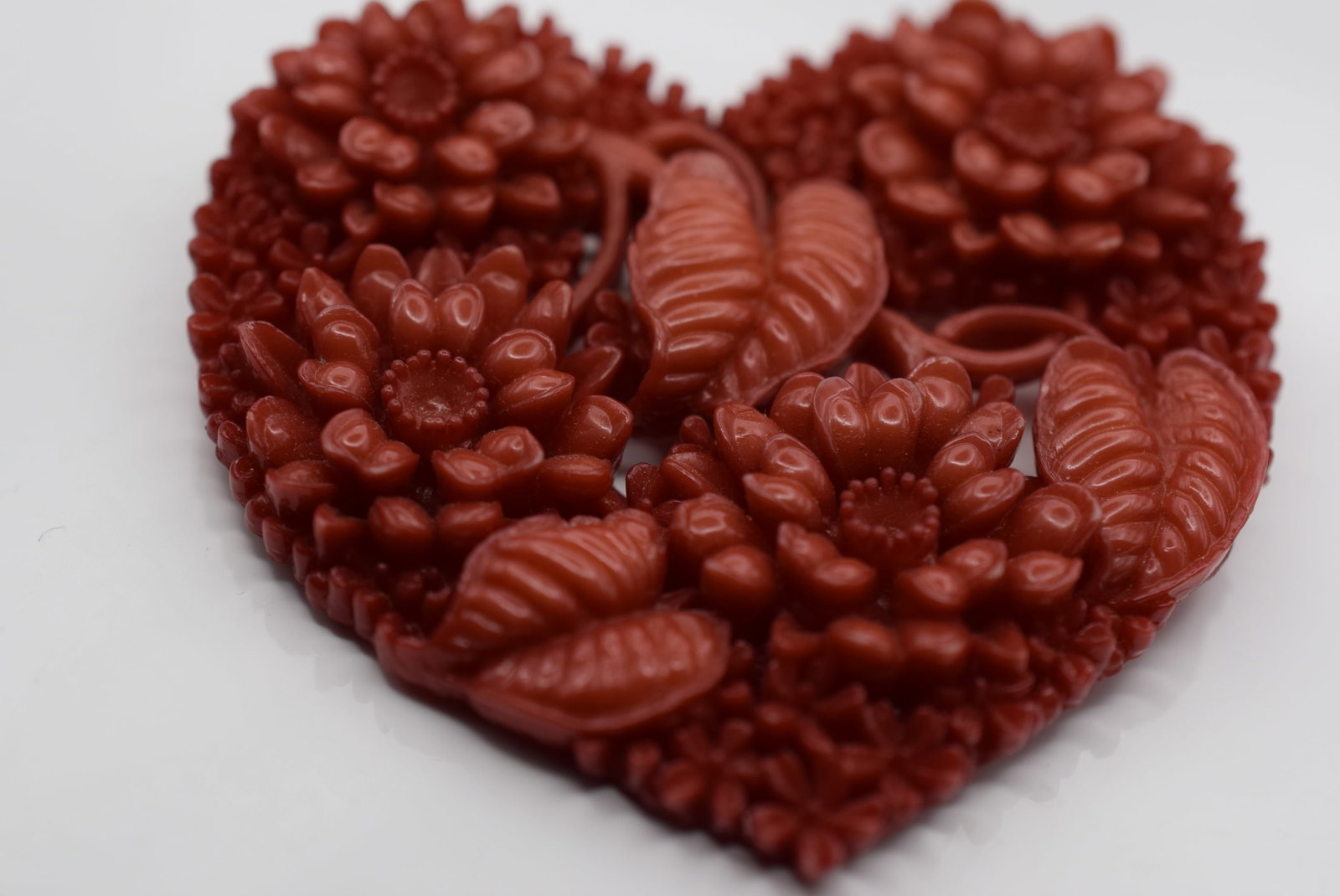 Celluloid Carved Heart 2 1/2" Signed 1940's Vintage Brooch Pin Lot HK 1233 (1 of 3)