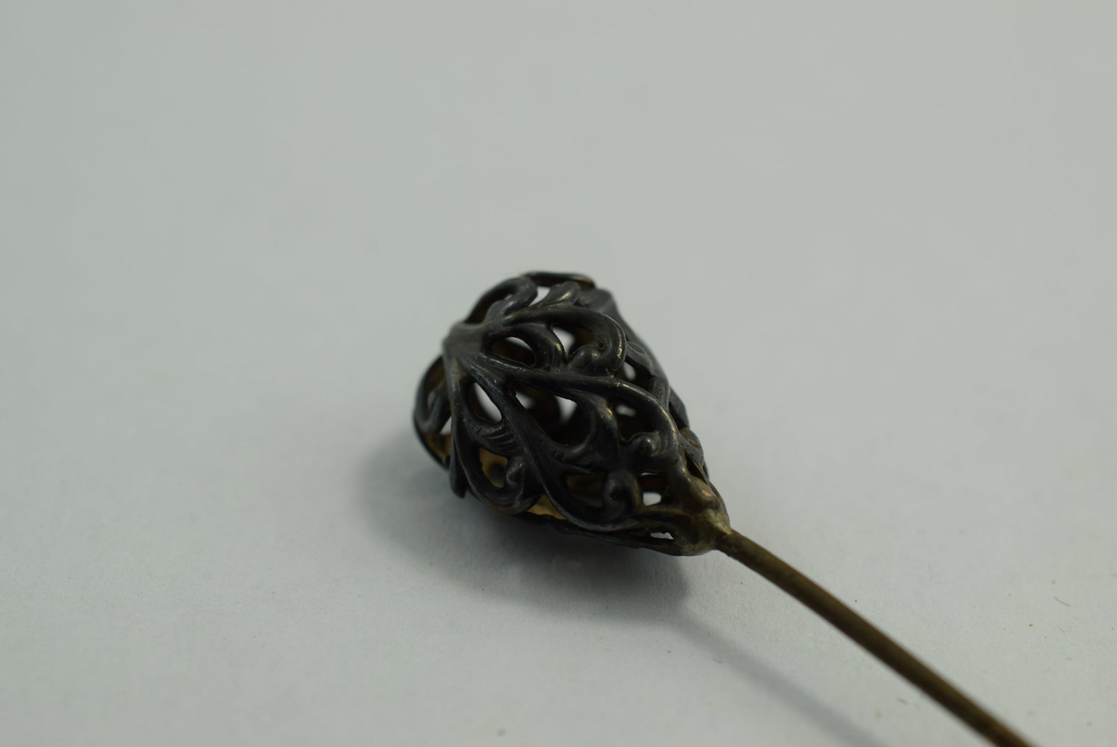 Edwardian Ornate Scrollwork Top Hatpin 6 1/2" Vintage Lot # KN 1250: Edwardian Ornate Scrollwork Top Hatpin 6 1/2" Vintage