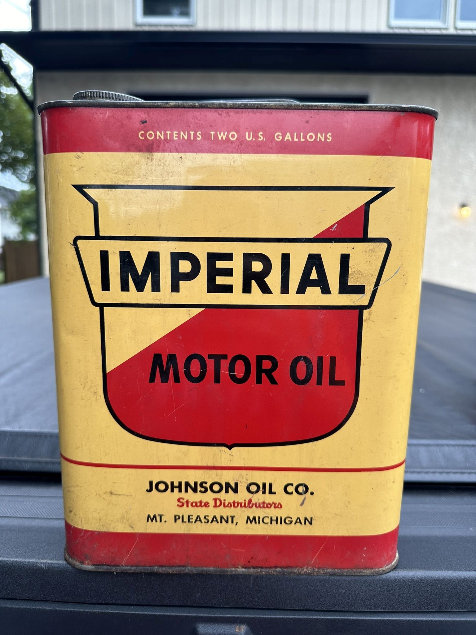 Imperial Big Shield (1 of 6)