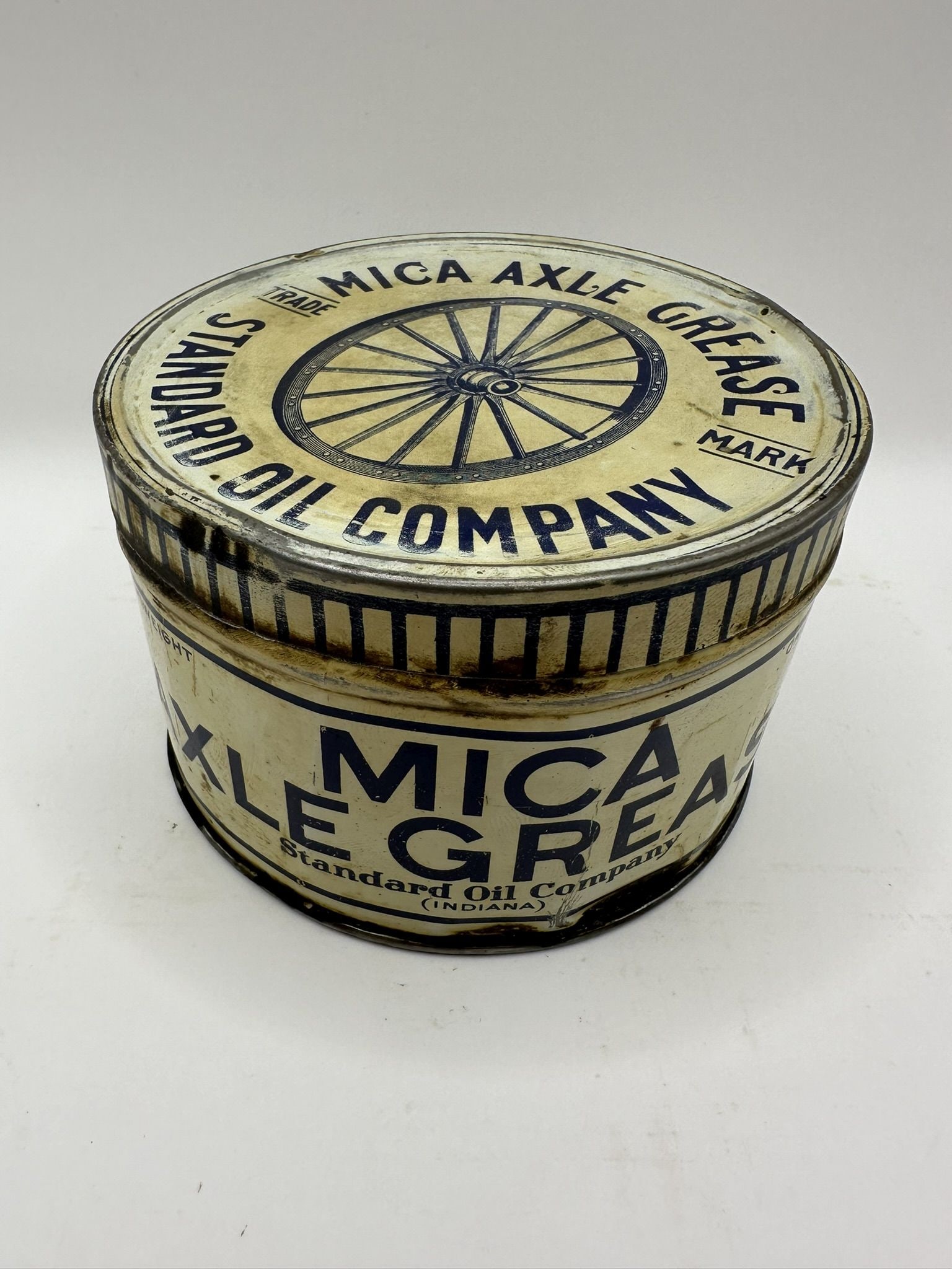 Standard Mica Axel Grease (1 of 5)