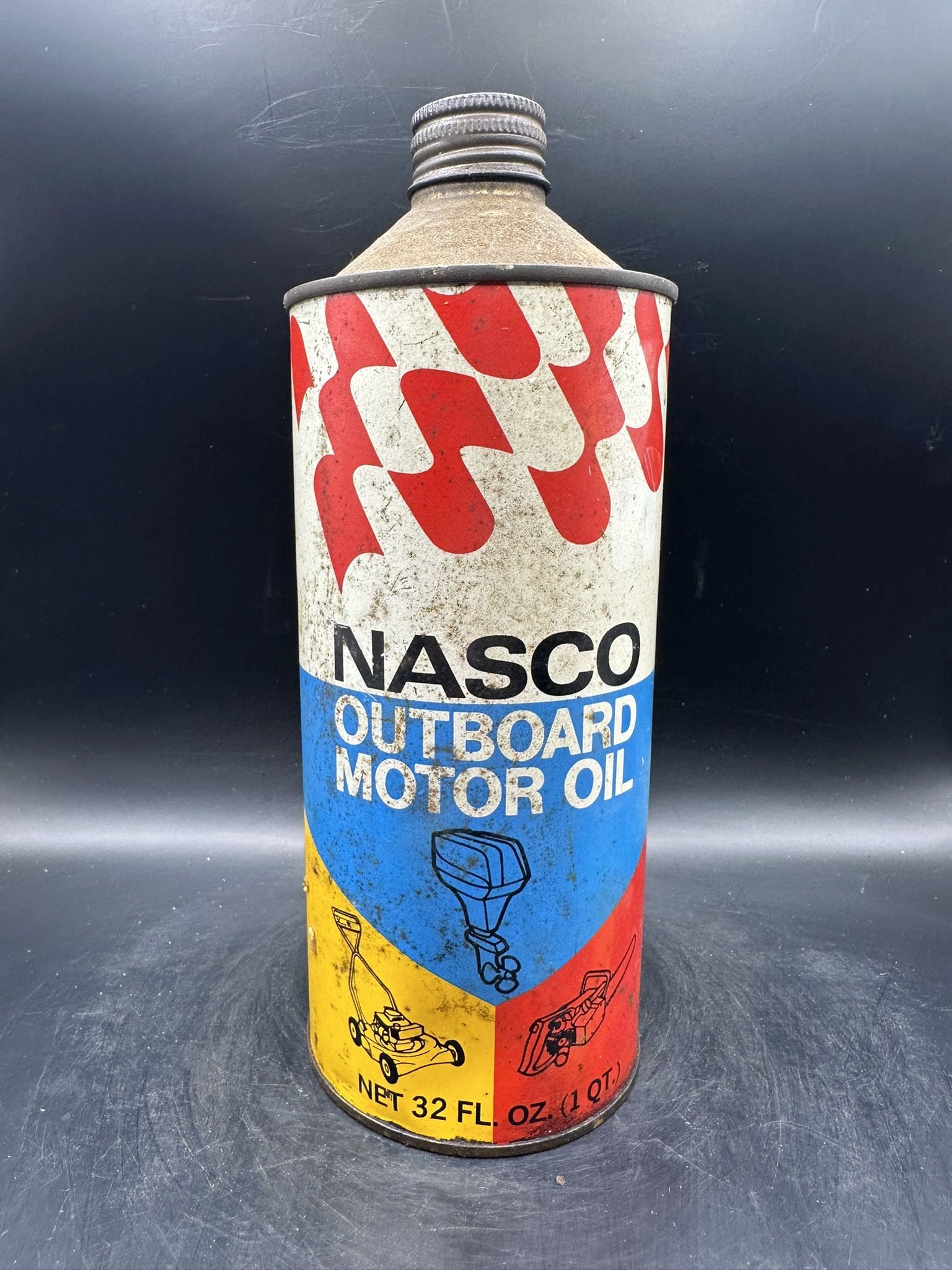 Nasco Outboard: Cone top, full, condition throughout