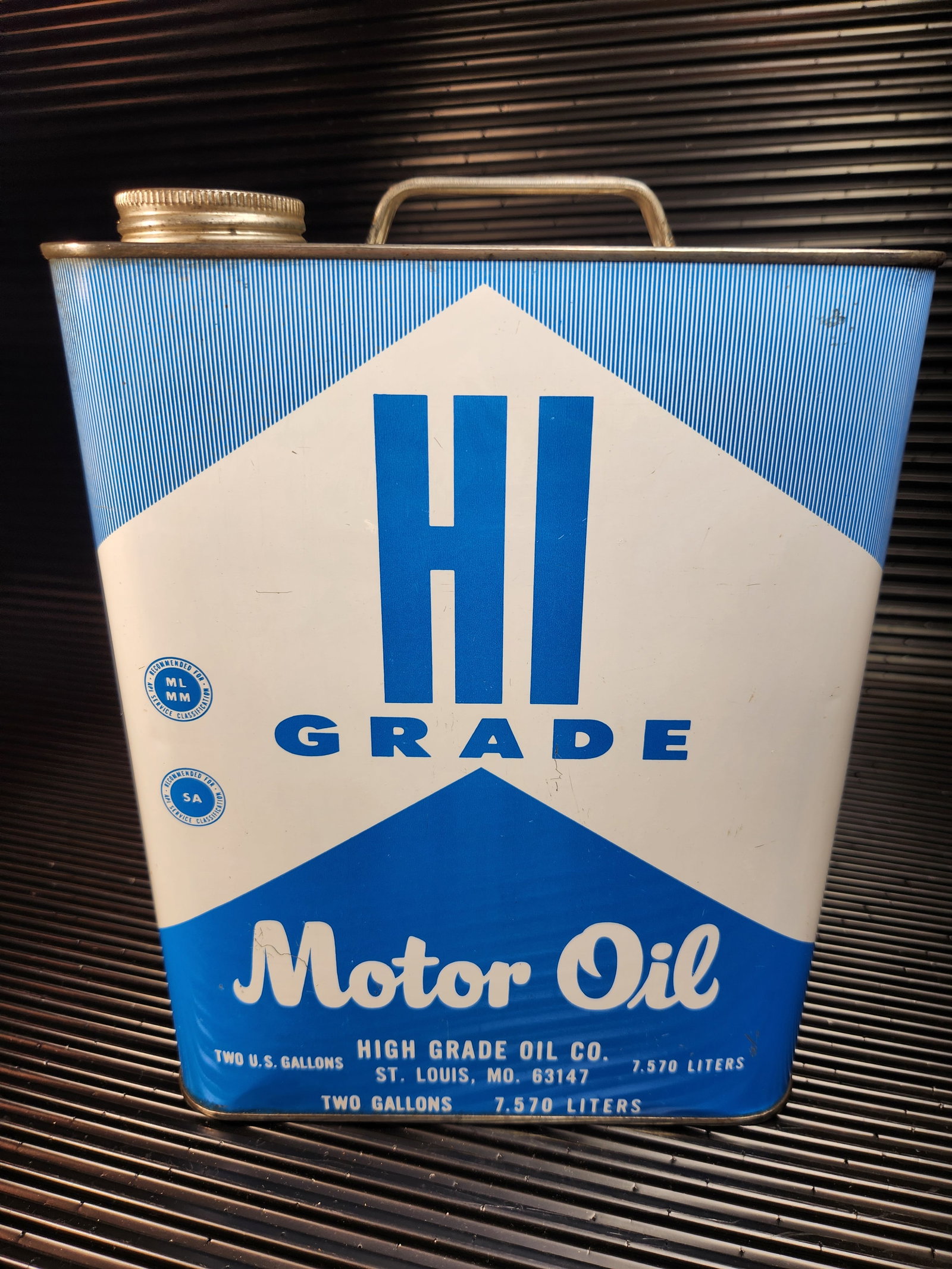 Hi Grade Motor Oil 2 Gallon: Empty, Very Clean