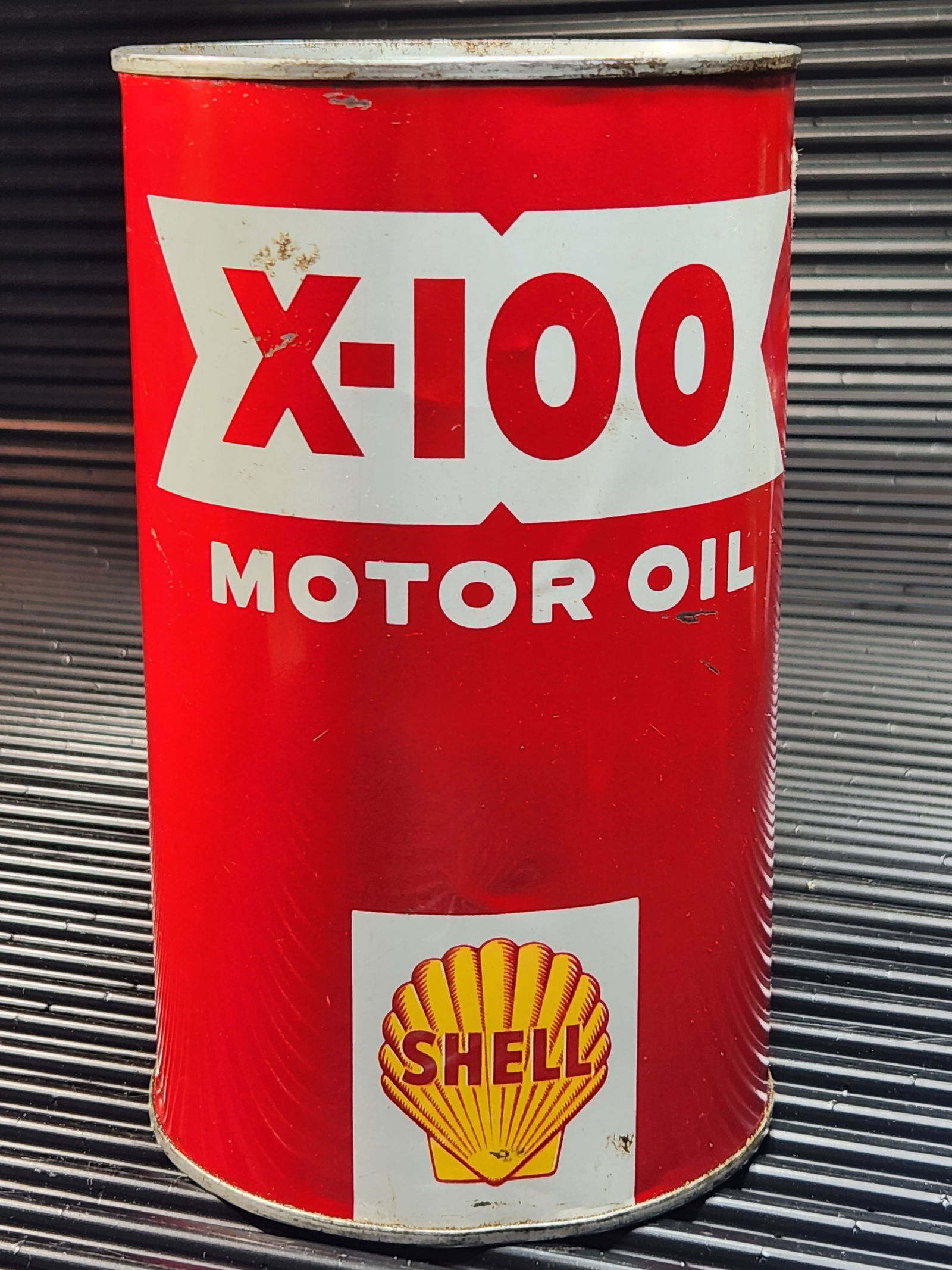 Shell X-100 Motor Oil Imperial Qt (1 of 6)