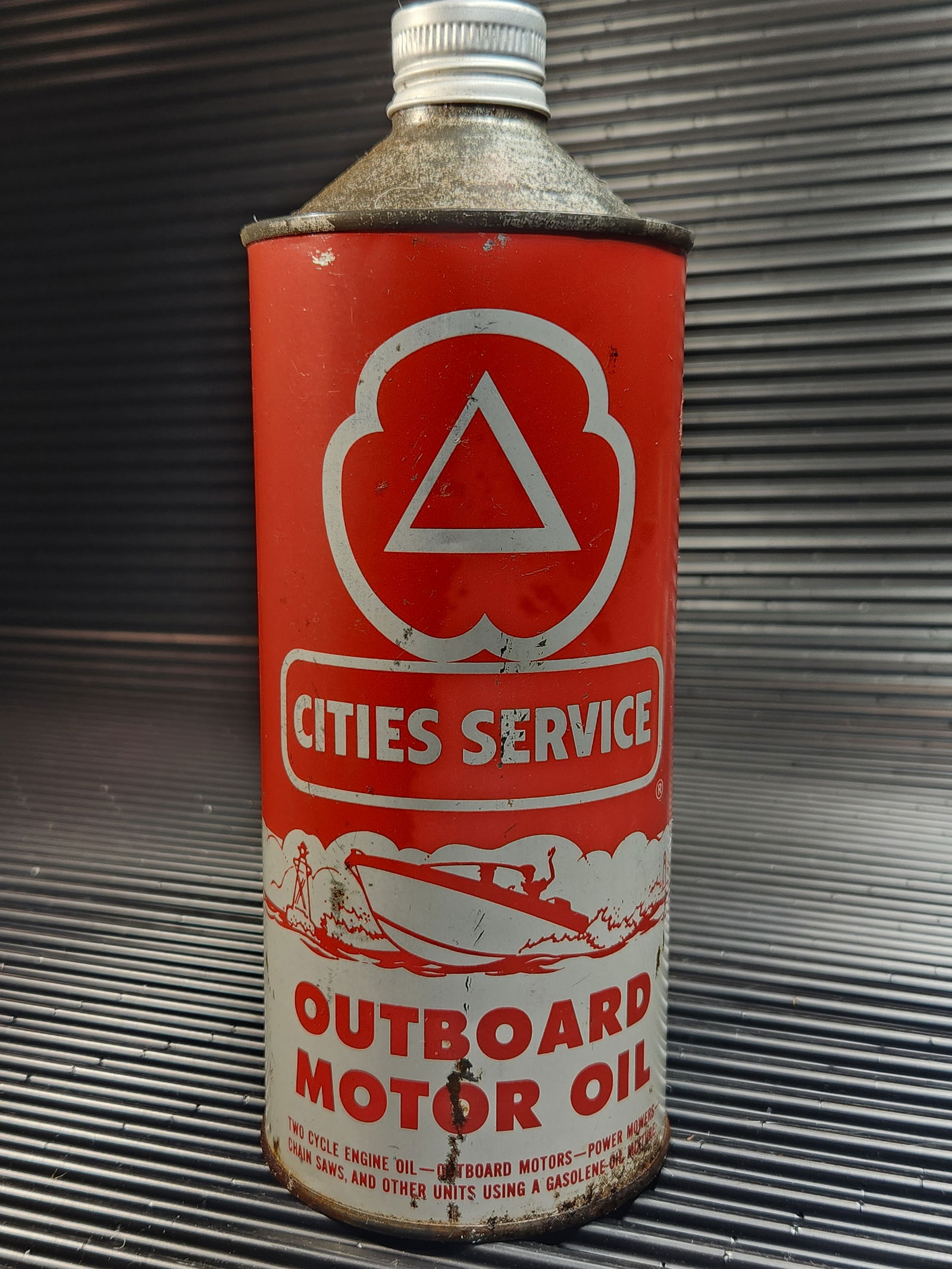 Cities Service Outboard Conetop Qt (1 of 6)