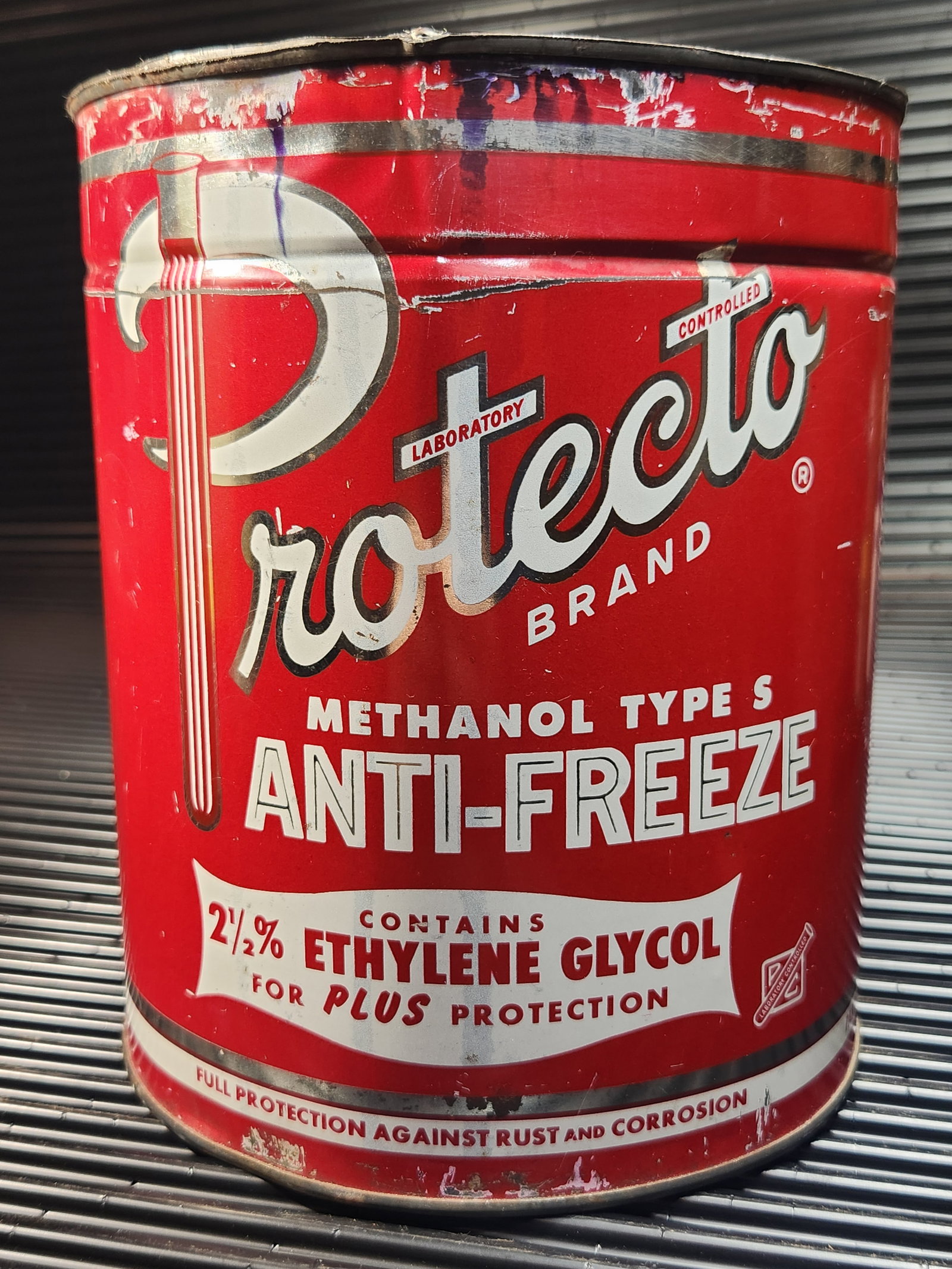Protecto Anti-freeze 1 Gallon: Condition as Shown