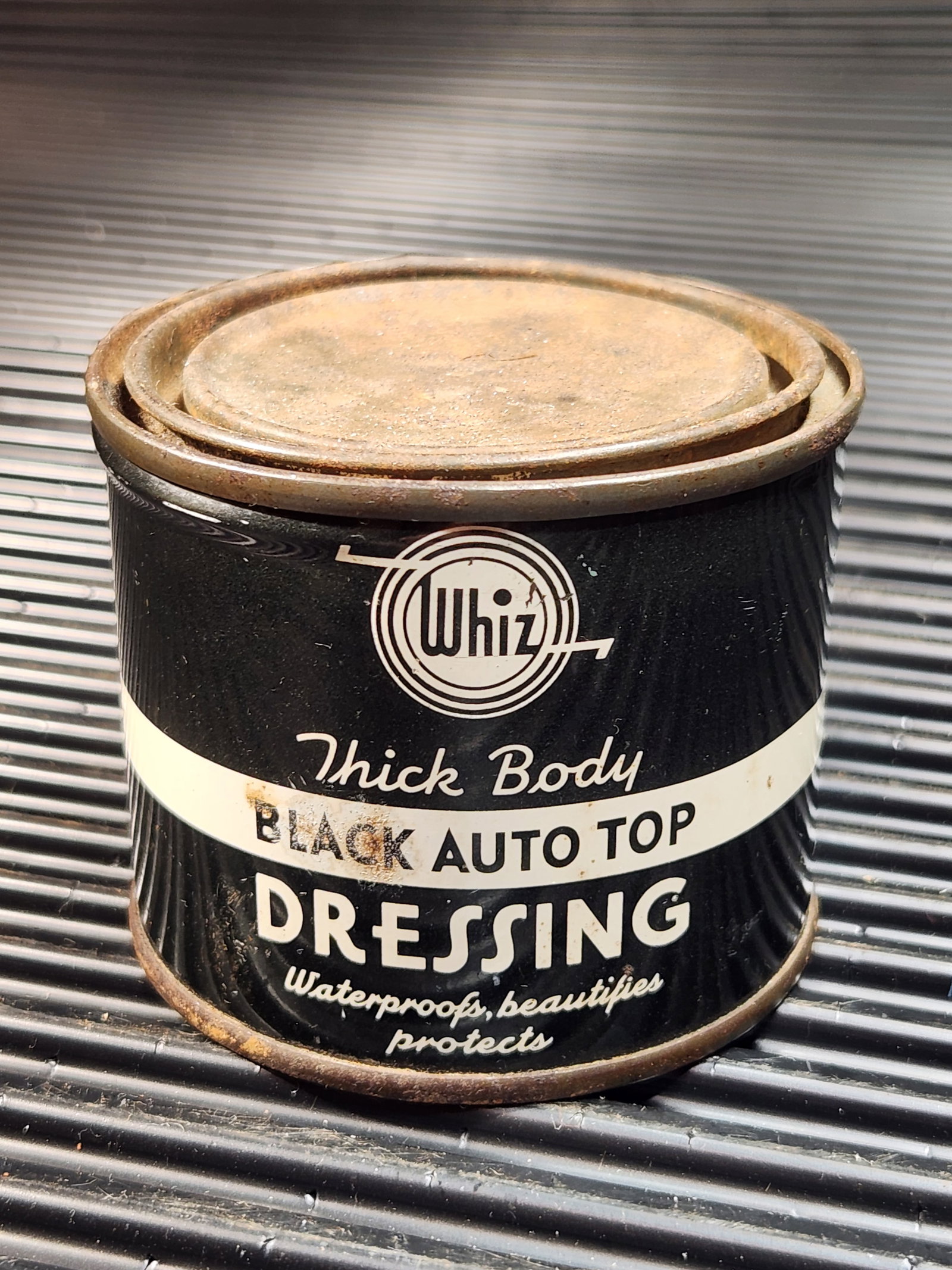 Whiz Thick Body Black Top Dressing 8oz: Condition as Shown