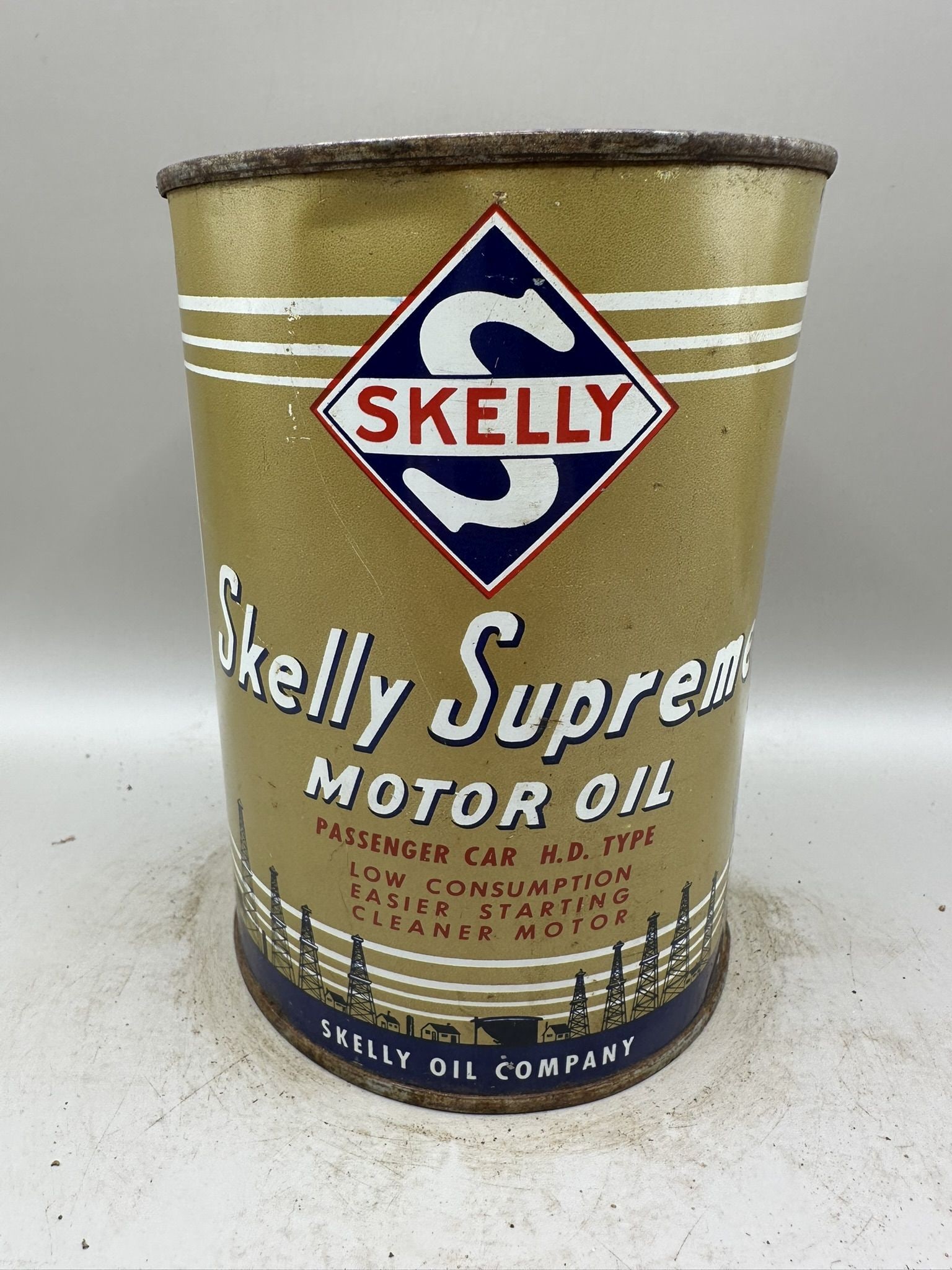 Skelly Skelly Supreme Motor Oil: Condition as shown