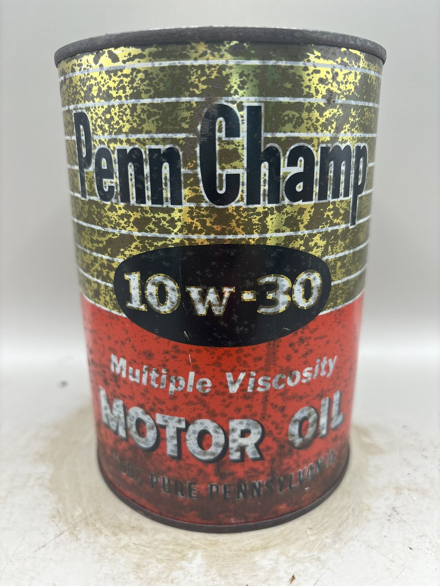 Penn Champ 10w-30 Multiple Viscosity Motor Oil: Condition as shown, full