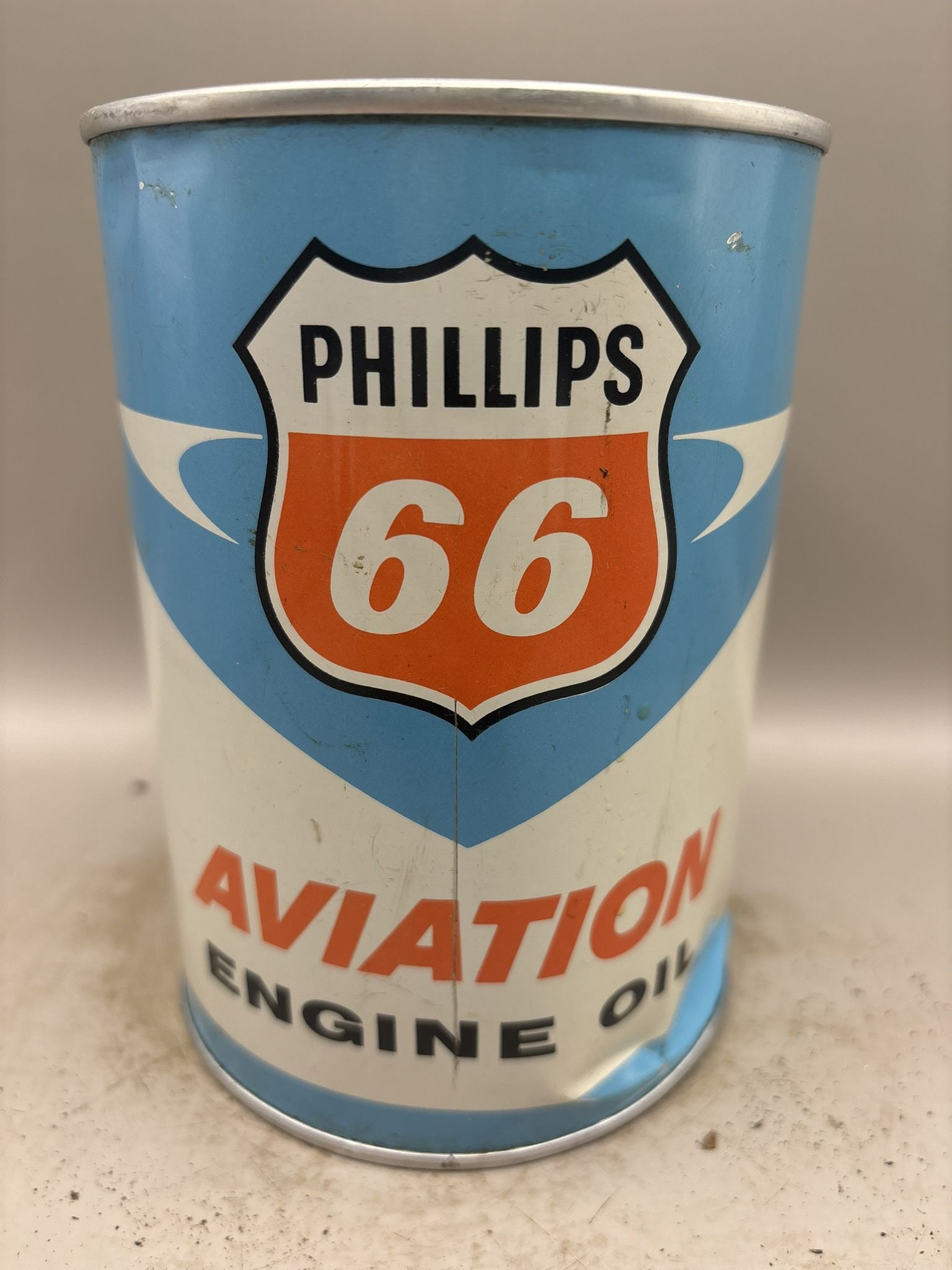Phillips 66 Aviation Engine Oil (1 of 6)