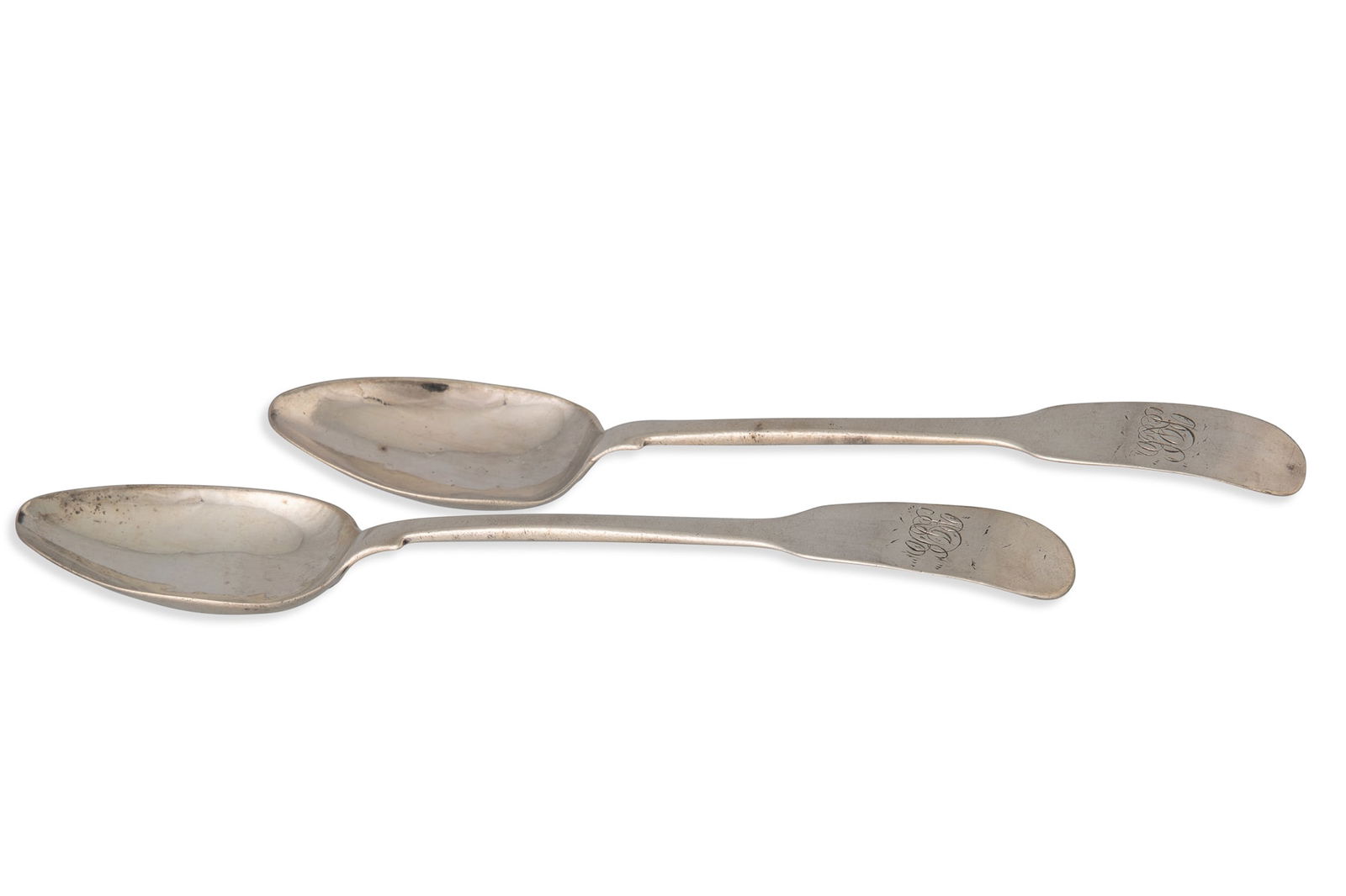 A PAIR OF GEORGE IV IRISH PROVINCIAL SILVER TEA SPOONS, Cork, by Carter Terry, John Williams,: A PAIR OF GEORGE IV IRISH PROVINCIAL SILVER TEA SPOONS, Cork, by Carter Terry, John Williams, hallmark Dublin 1821, retailed Richard Garda, inscribed with initials