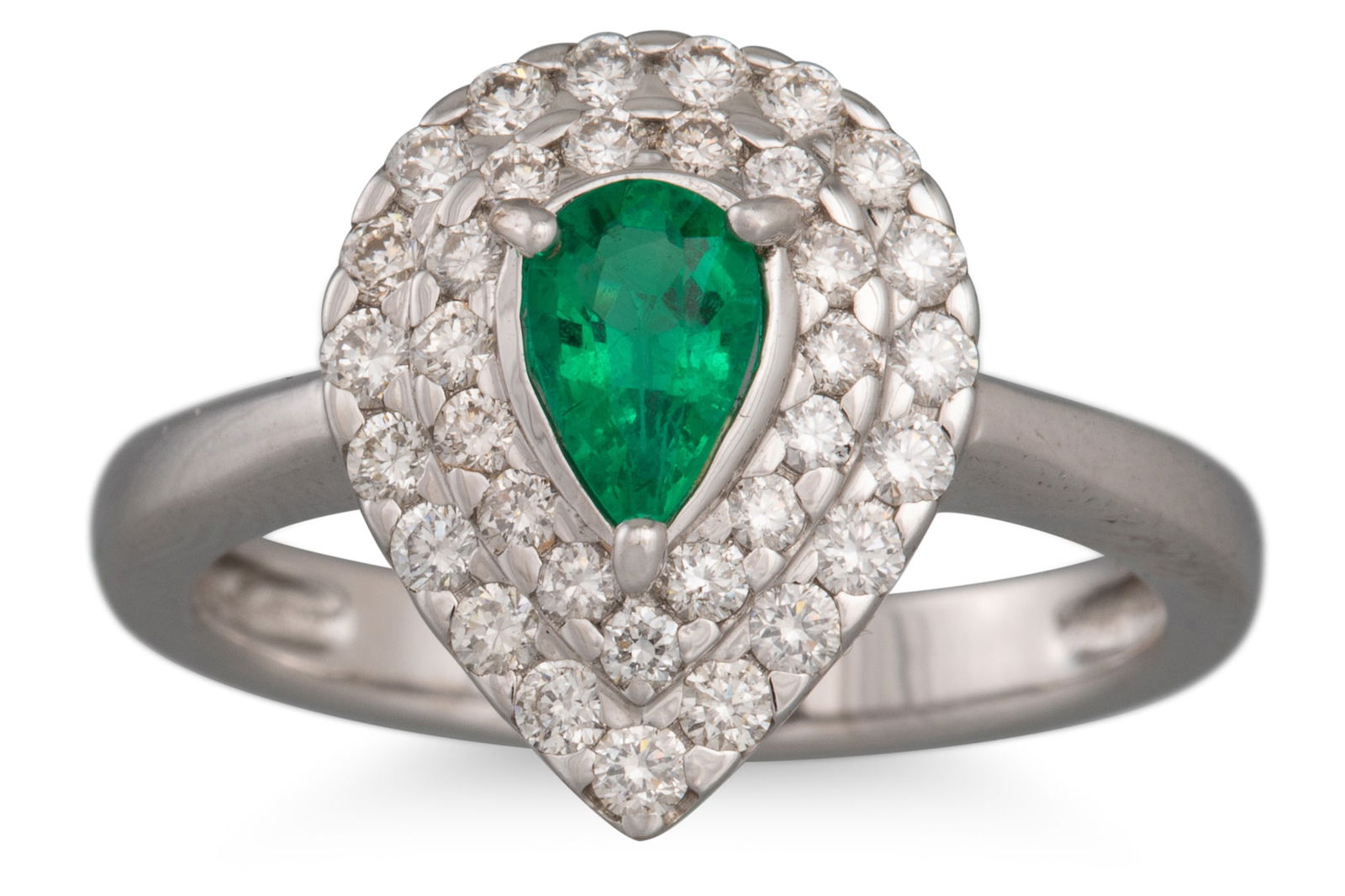 A DIAMOND AND EMERALD CLUSTER RING, the pear shaped emerald to a diamond surround, mounted in 18ct (1 of 1)