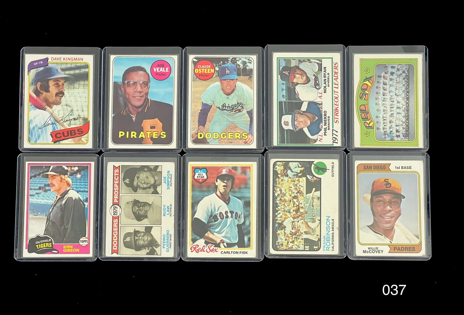 Carlton Fisk / Frank Robinson / Willie McCovey Vintage Baseball Card Lot (1 of 2)