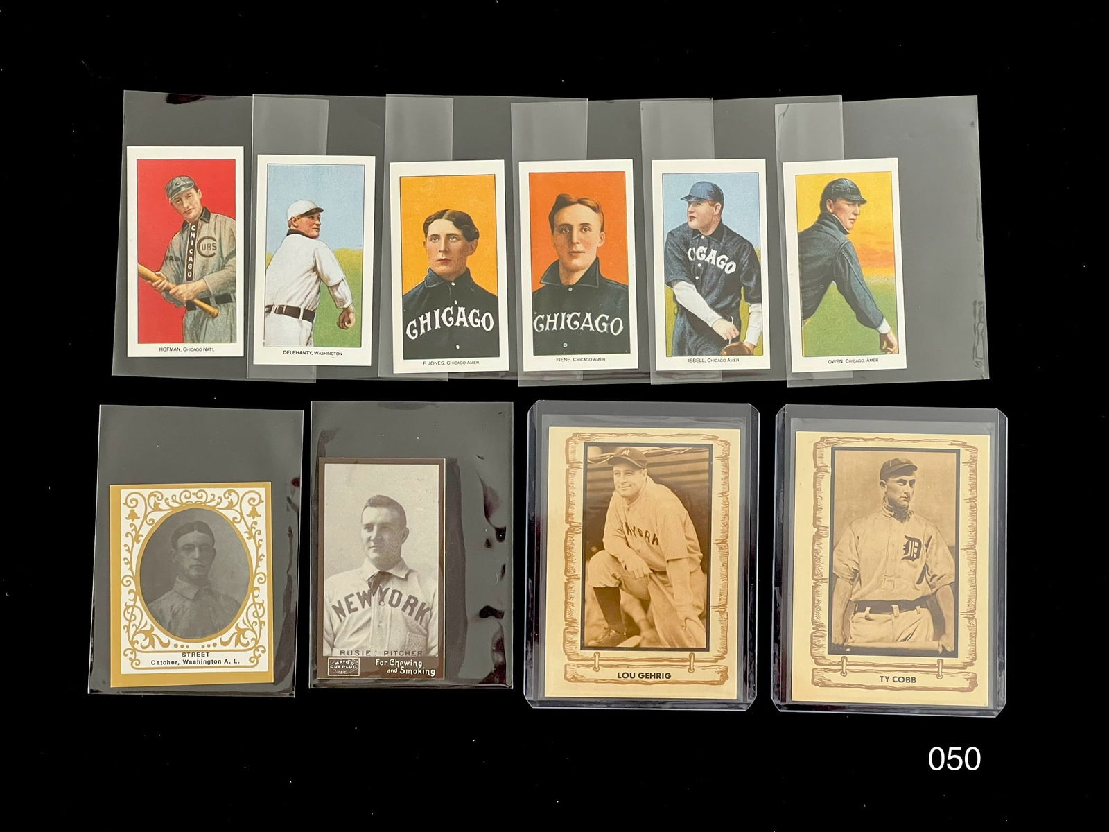Vintage Baseball Card Lot including Ty Cobb / Lou Gehrig: Item: Vintage Baseball Card Lot including Ty Cobb / Lou Gehrig Please look at the pictures carefully to determine what you believe the condition of collectible is. Cole Lector Customer Support Special