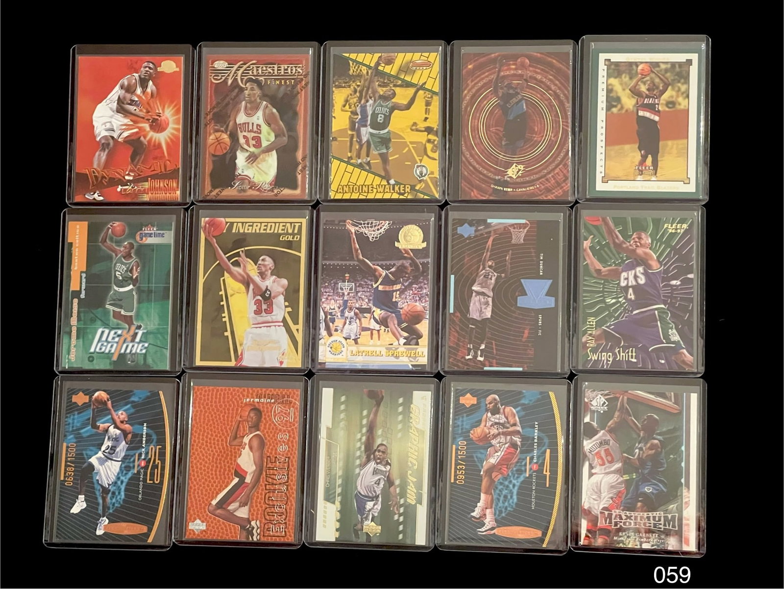 1990's Basketball Card Inserts and Rookie Cards: Item: 1990's Basketball Card Inserts and Rookie Cards Please look at the pictures carefully to determine what you believe the condition of collectible is. Cole Lector Customer Support Specialists (Cli
