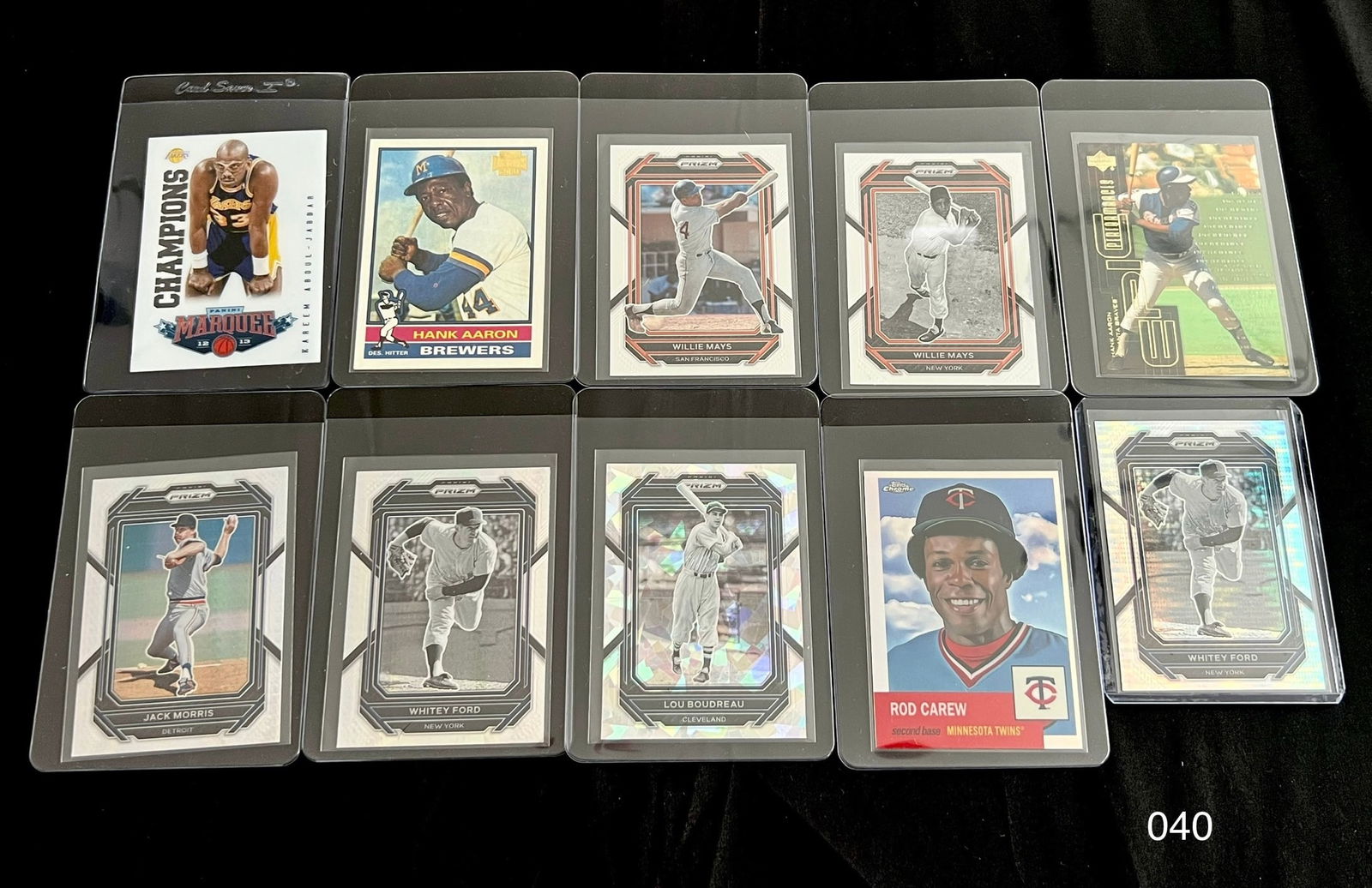 Vintage Sports Card Lot with Hank Aaron / Willie Mays / Rod Carew (1 of 2)