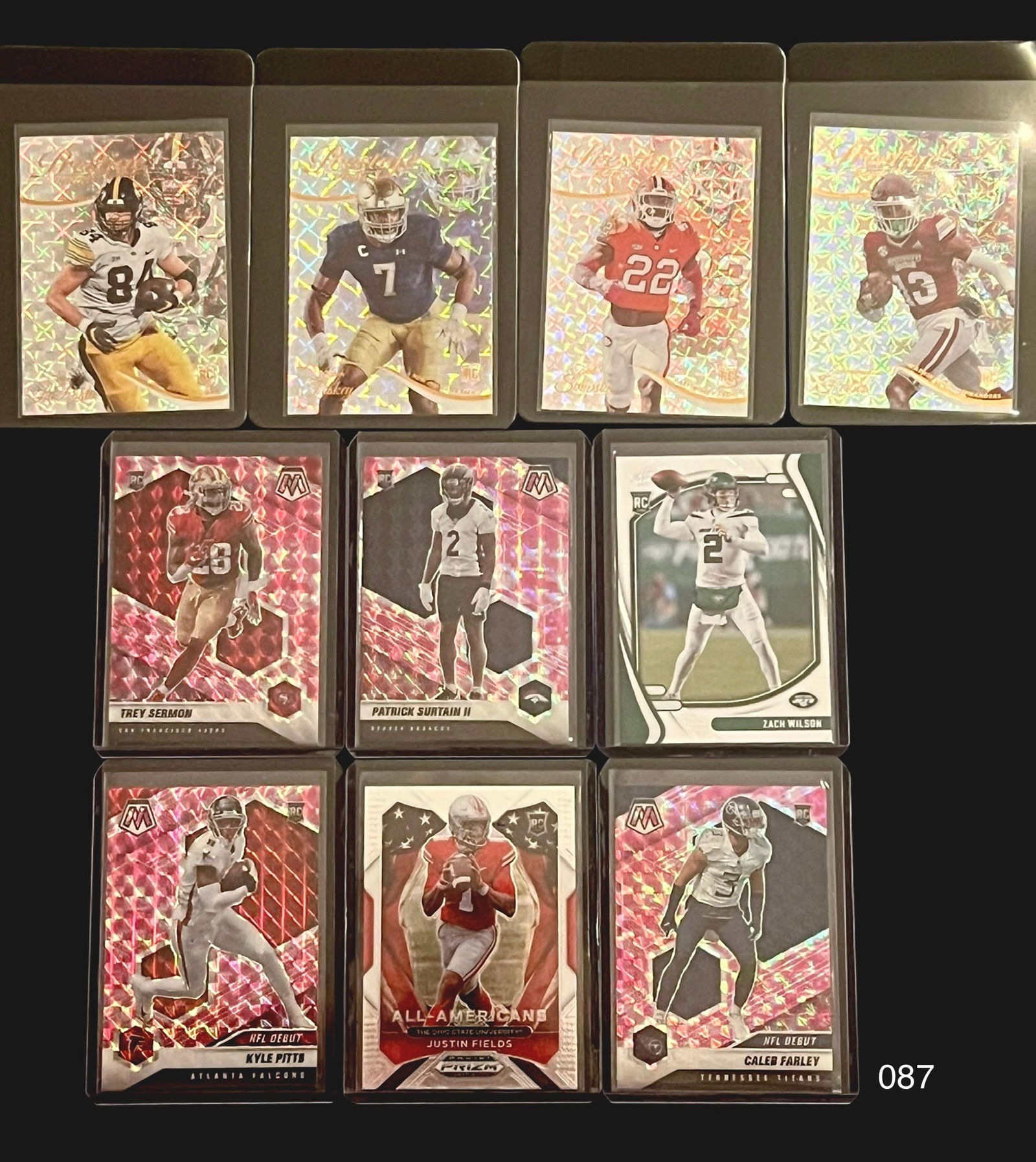 Modern Football Prizm Rookie Lot Mosaic / Inserts / Rated Rookies: Item: Modern Football Prizm Rookie Lot Mosaic / Inserts / Rated Rookies Please look at the pictures carefully to determine what you believe the condition of collectible is. We are not professional aut