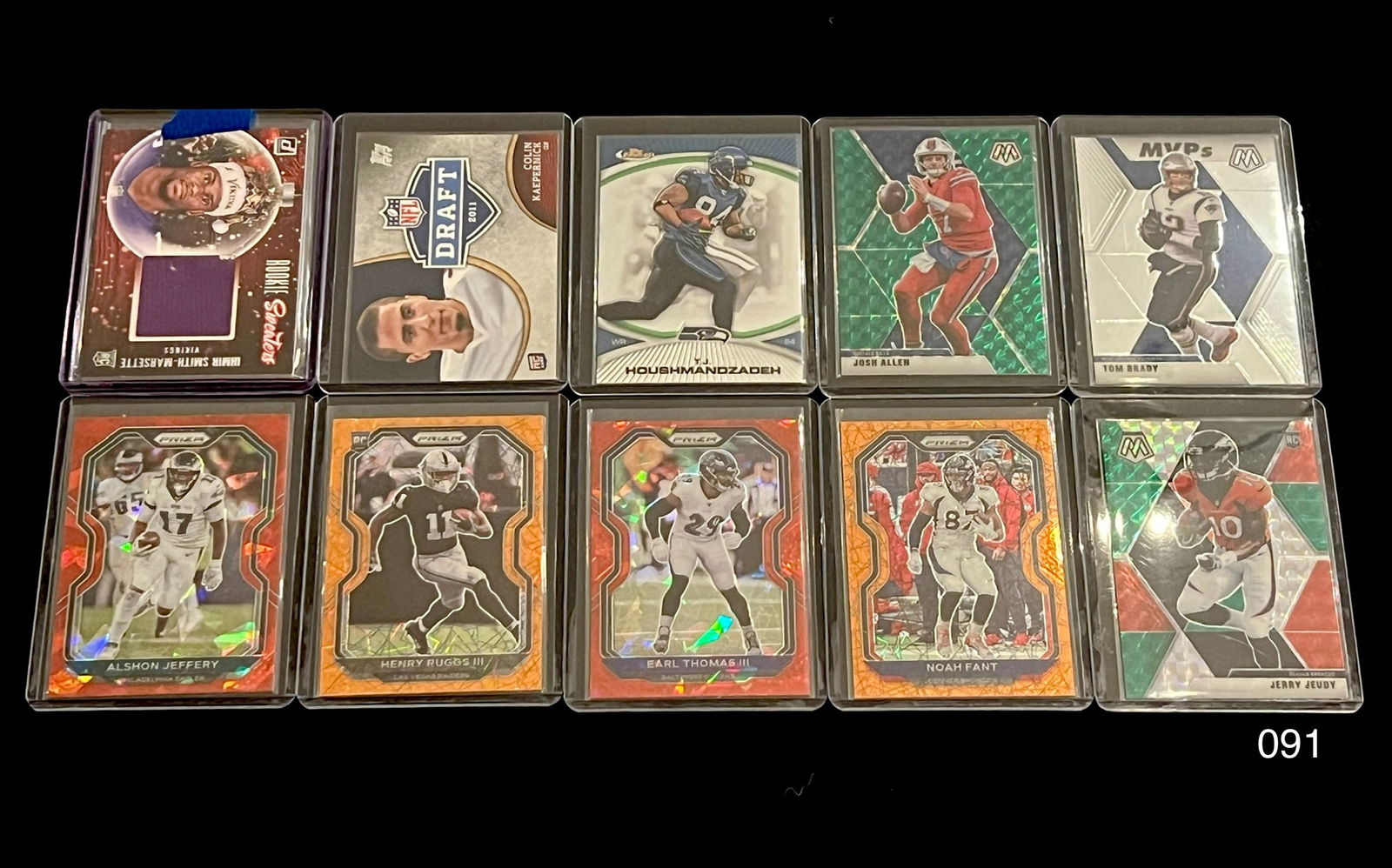 Modern Football Prizm Rookie Lot Mosaic / Inserts / Josh Allen / Tom Brady (1 of 2)