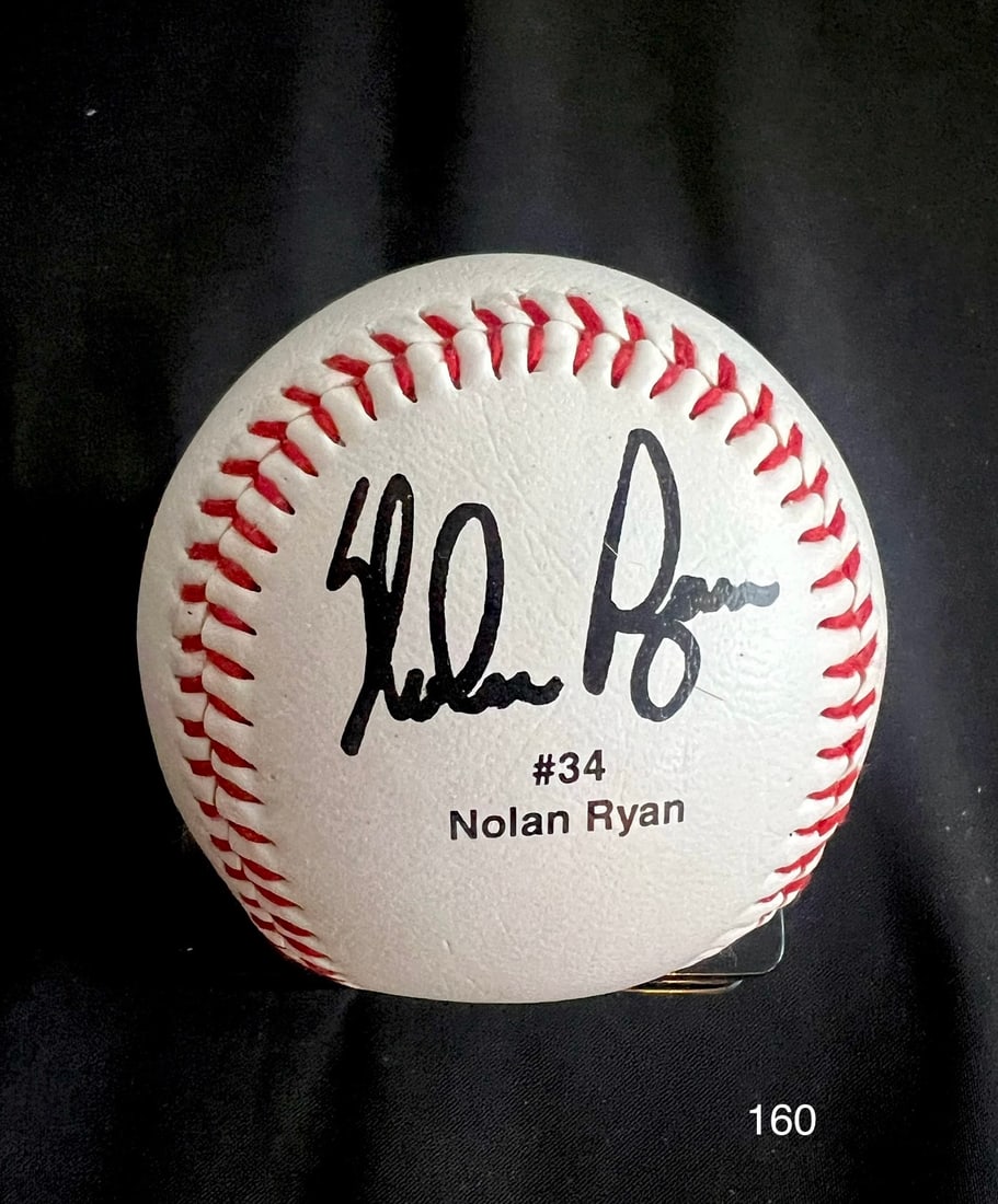 Nolan Ryan Baseball: Item: Nolan Ryan Baseball Please look at the pictures carefully to determine what you believe the condition of collectible is. We are not professional authenticators, and the condition is based on our