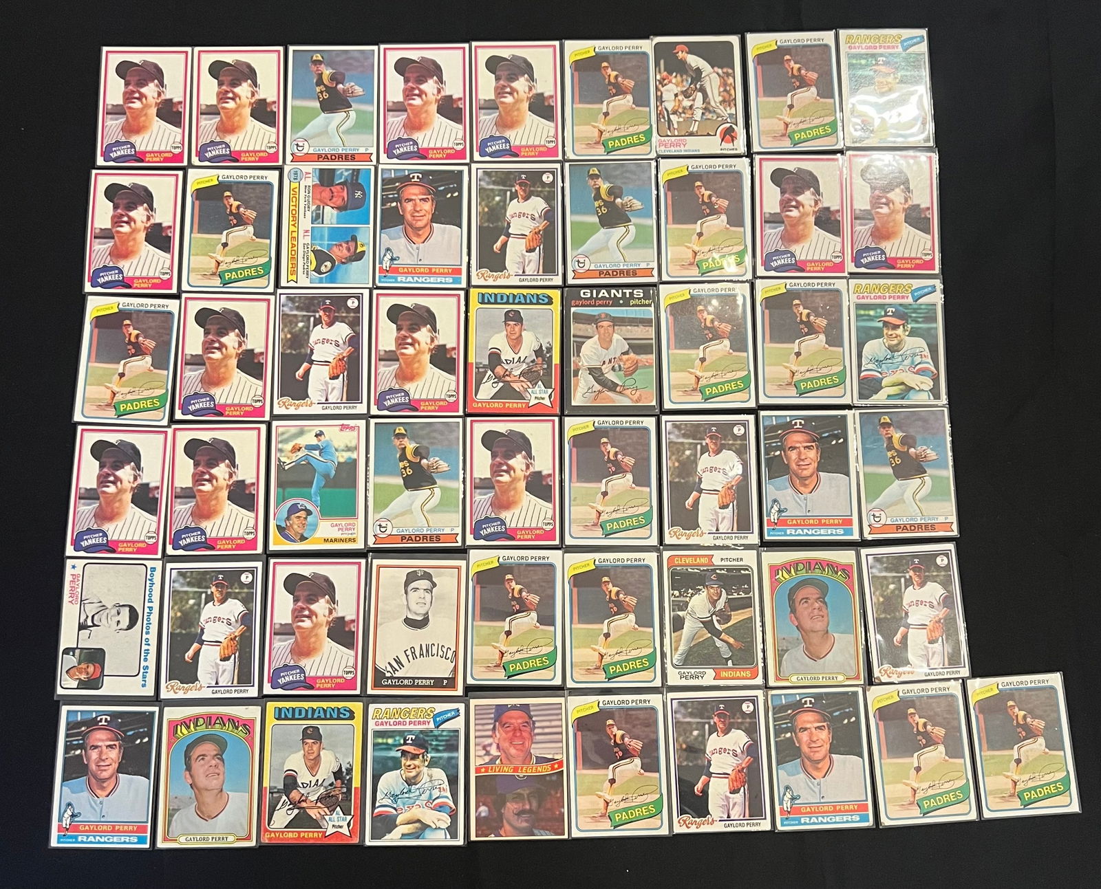 Gaylord Perry Vintage Baseball Card Lot. HOF Pitcher / 5 x All-Star, 2 x Cy Young (1 of 4)